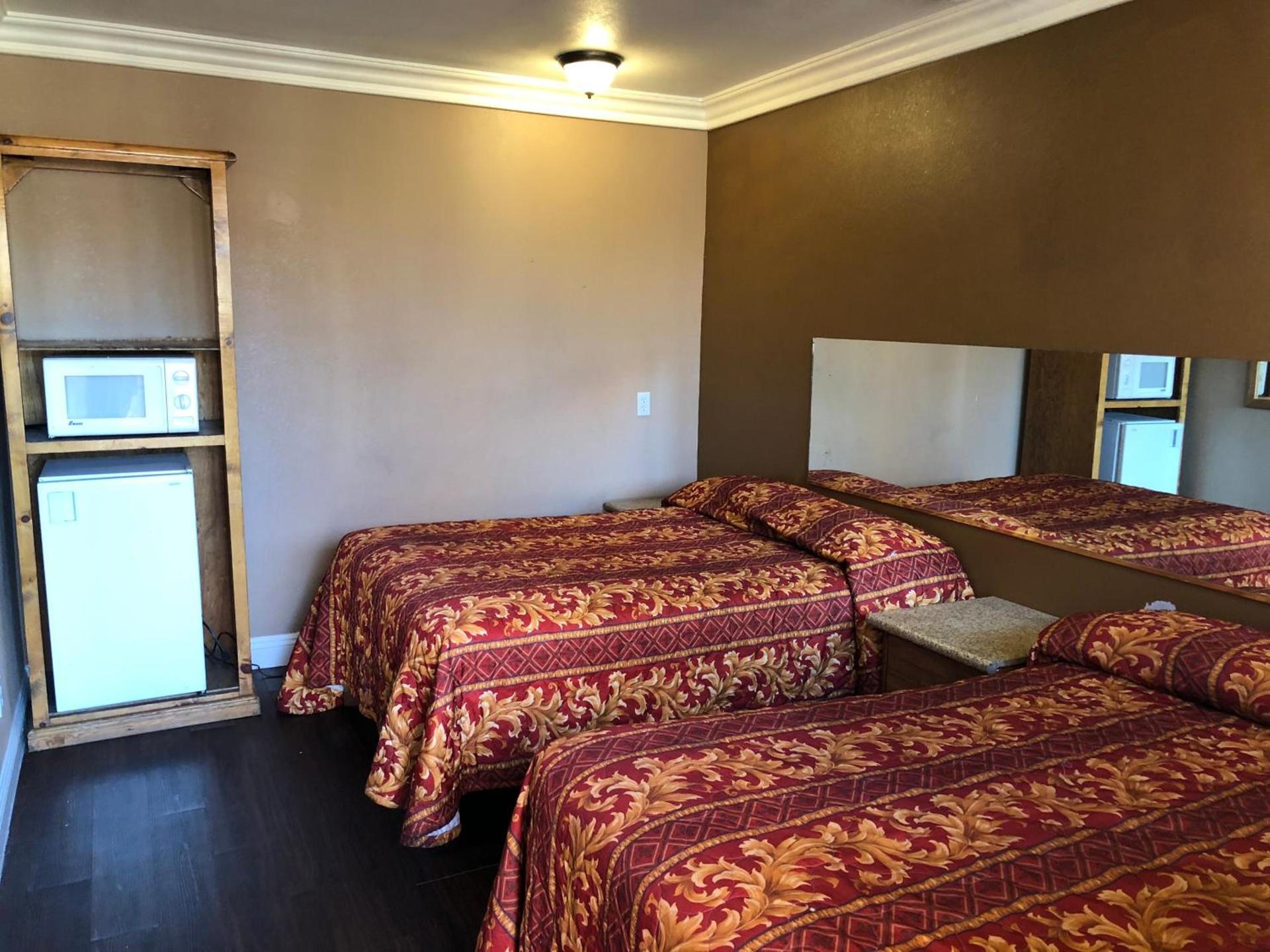 Flight Motel photo 32