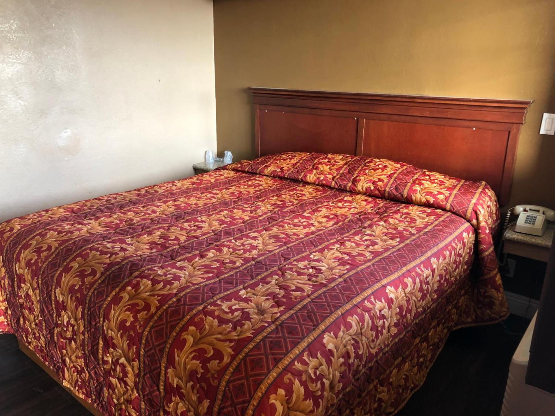 Flight Motel photo 24