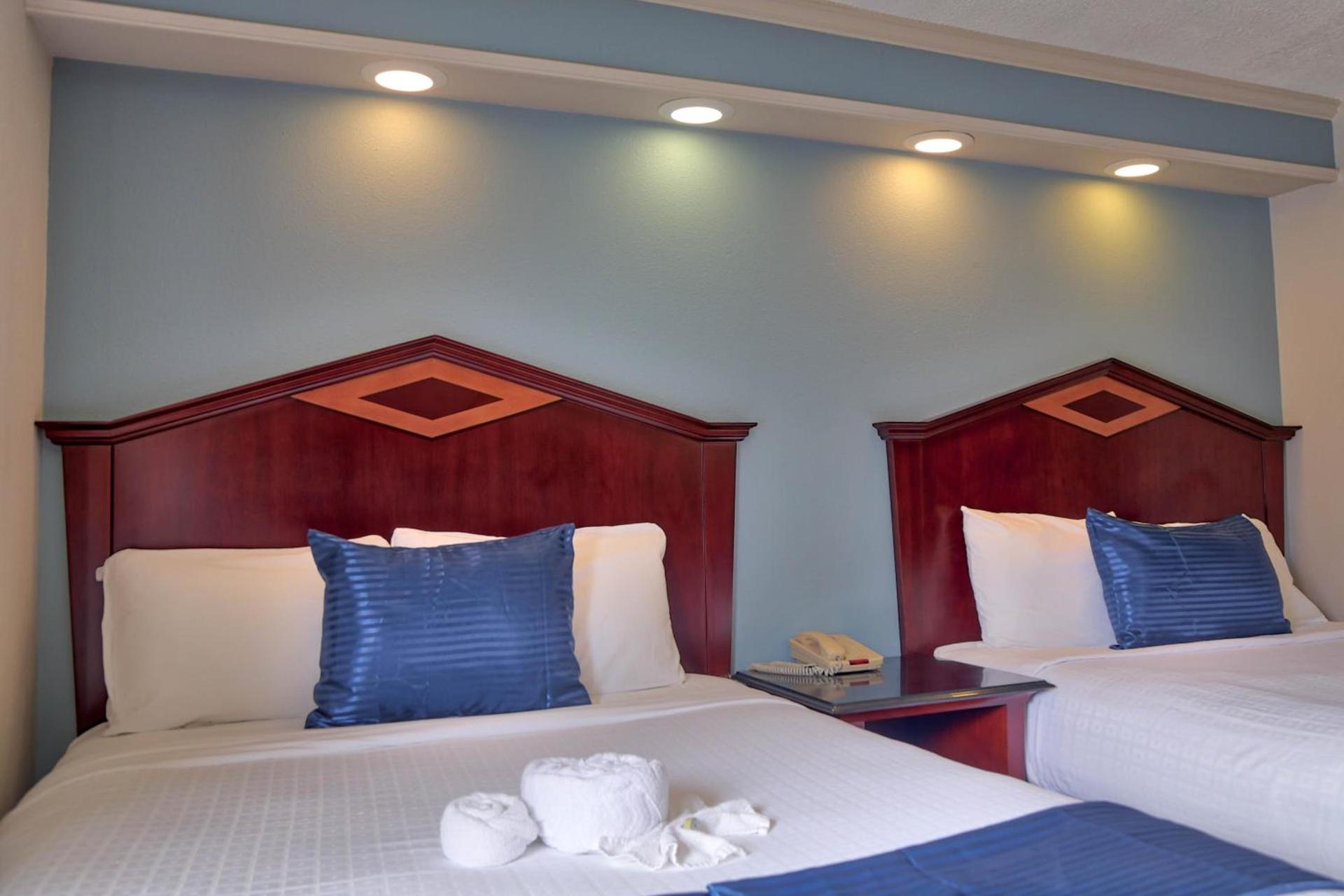 Destiny Palms Hotel Maingate West photo 12
