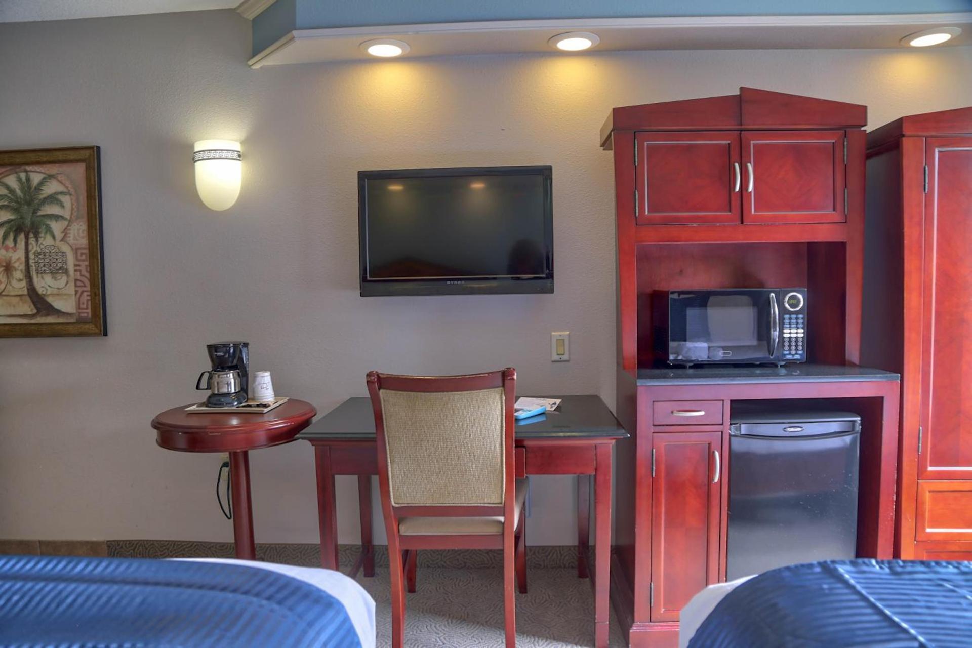 Destiny Palms Hotel Maingate West photo 11