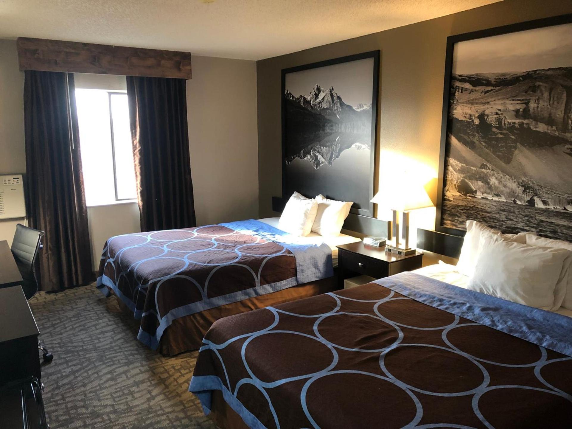 Super 8 by Wyndham Boise photo 17