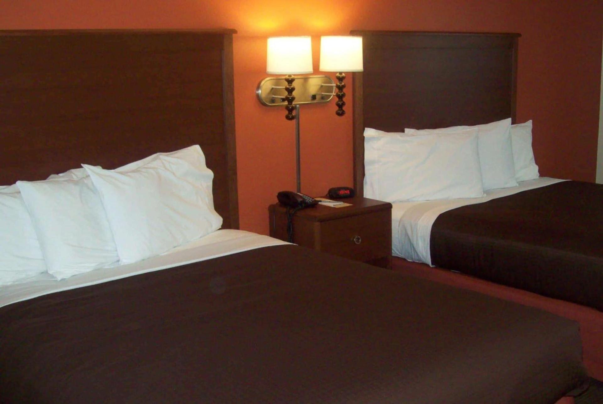 AmericInn by Wyndham Silver City photo 59