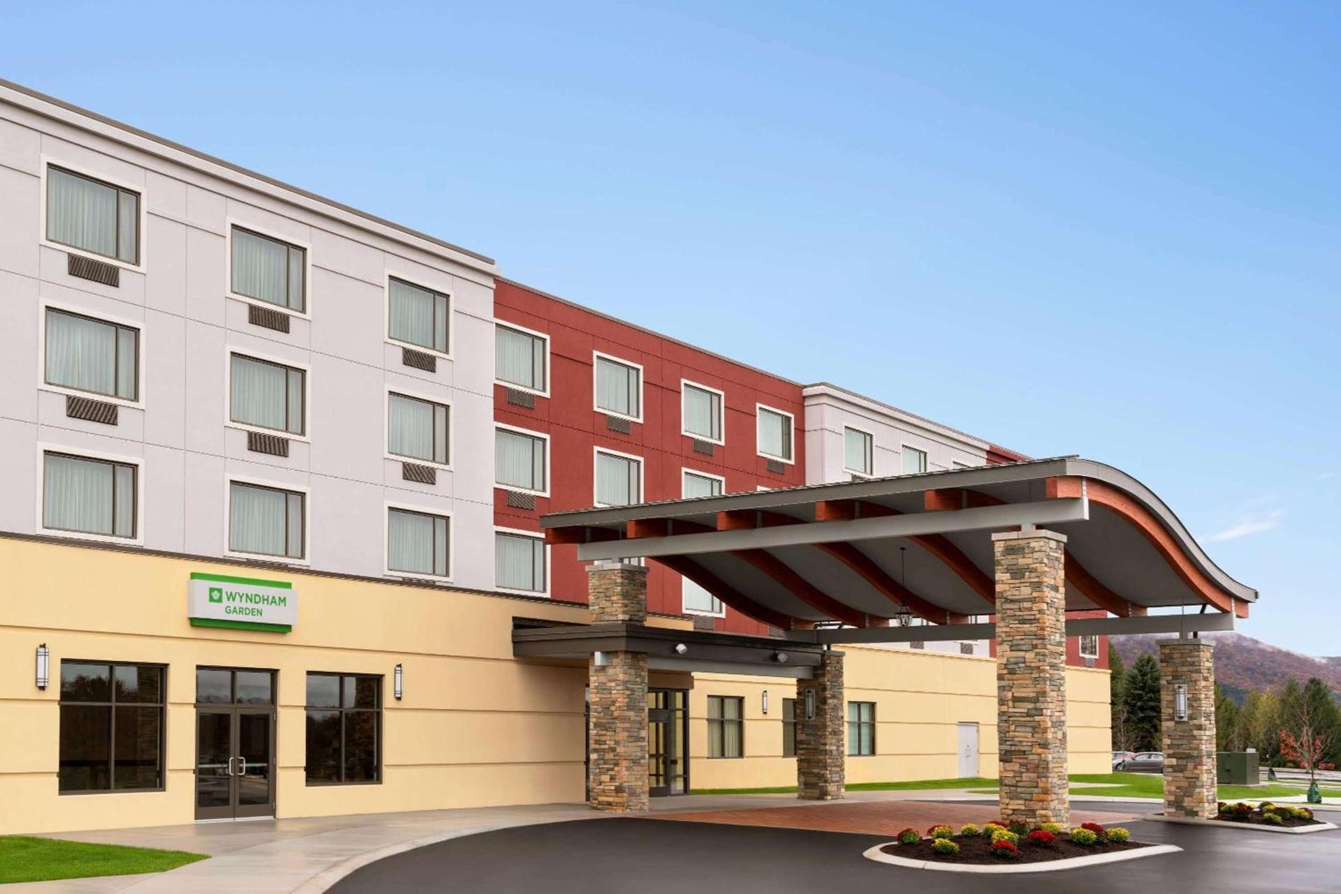 Wyndham Garden State College photo 26