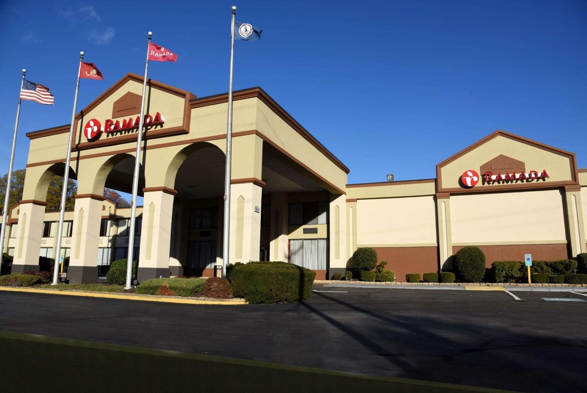 Ramada by Wyndham Triangle/Quantico photo 1