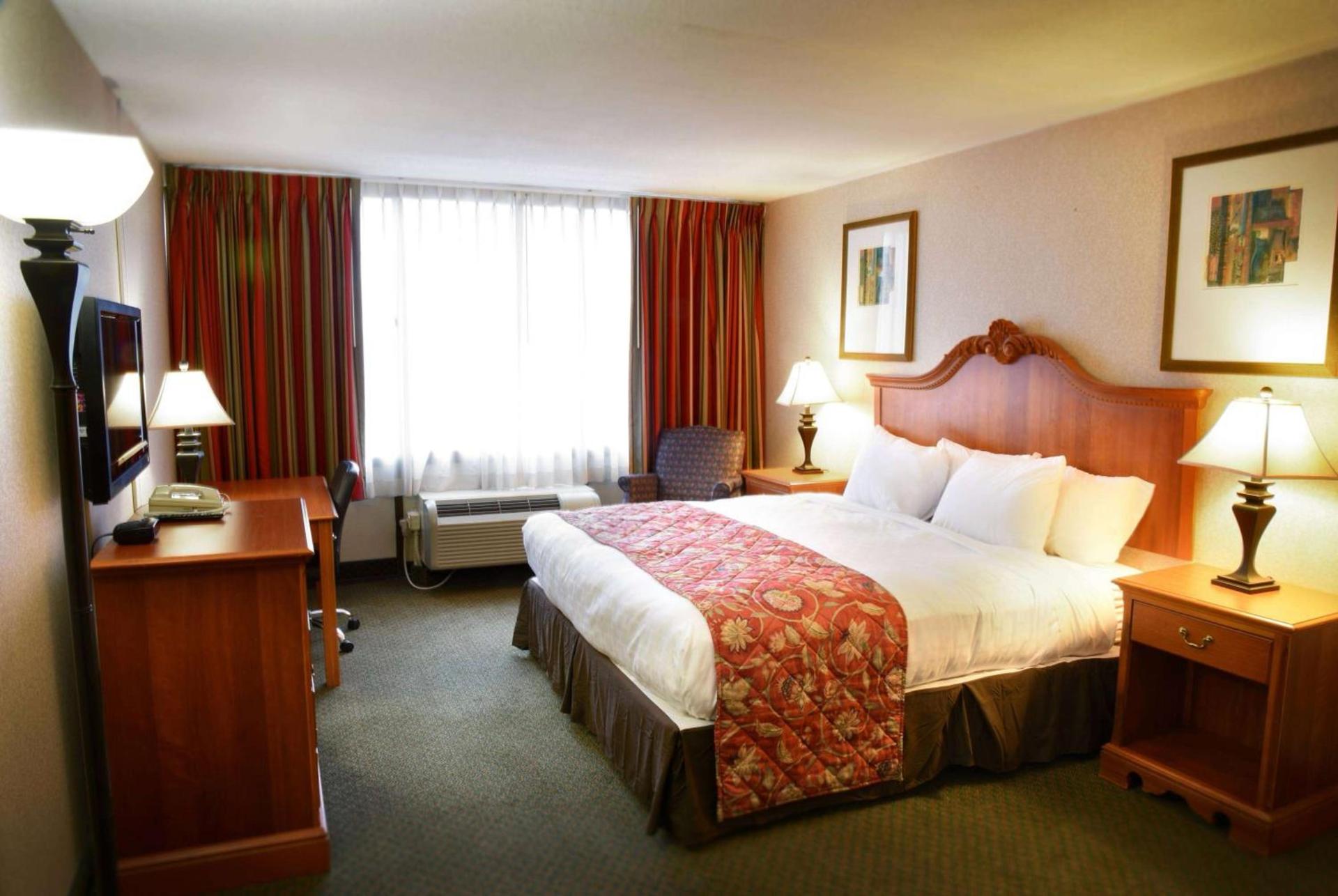 Ramada by Wyndham Triangle/Quantico photo 15