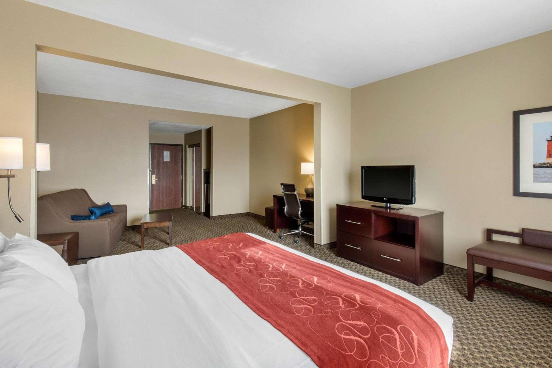 Comfort Suites Seaford photo 19