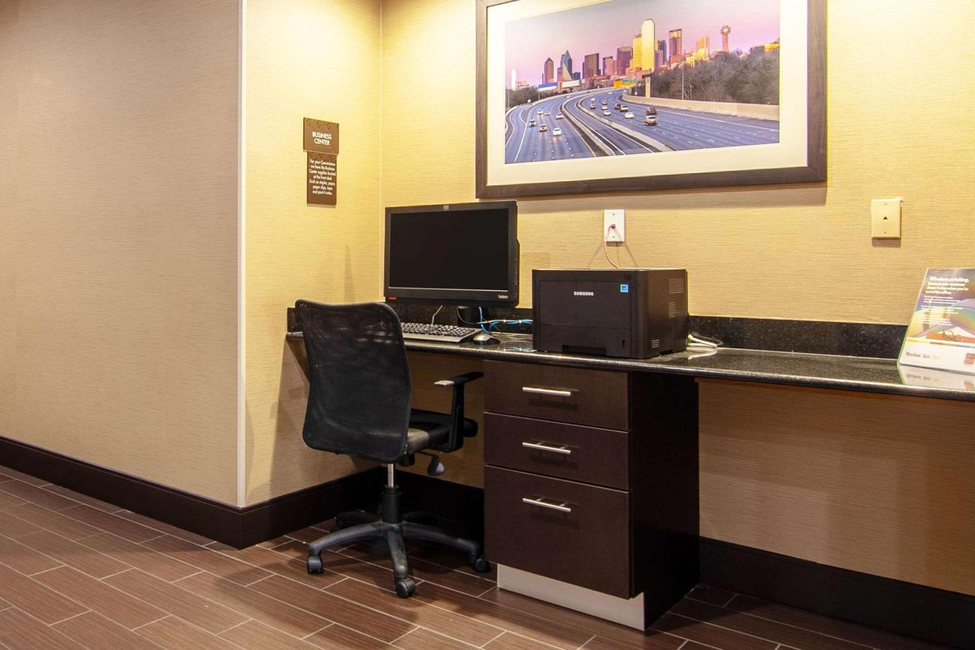 Comfort Suites NW Dallas Near Love Field photo 44