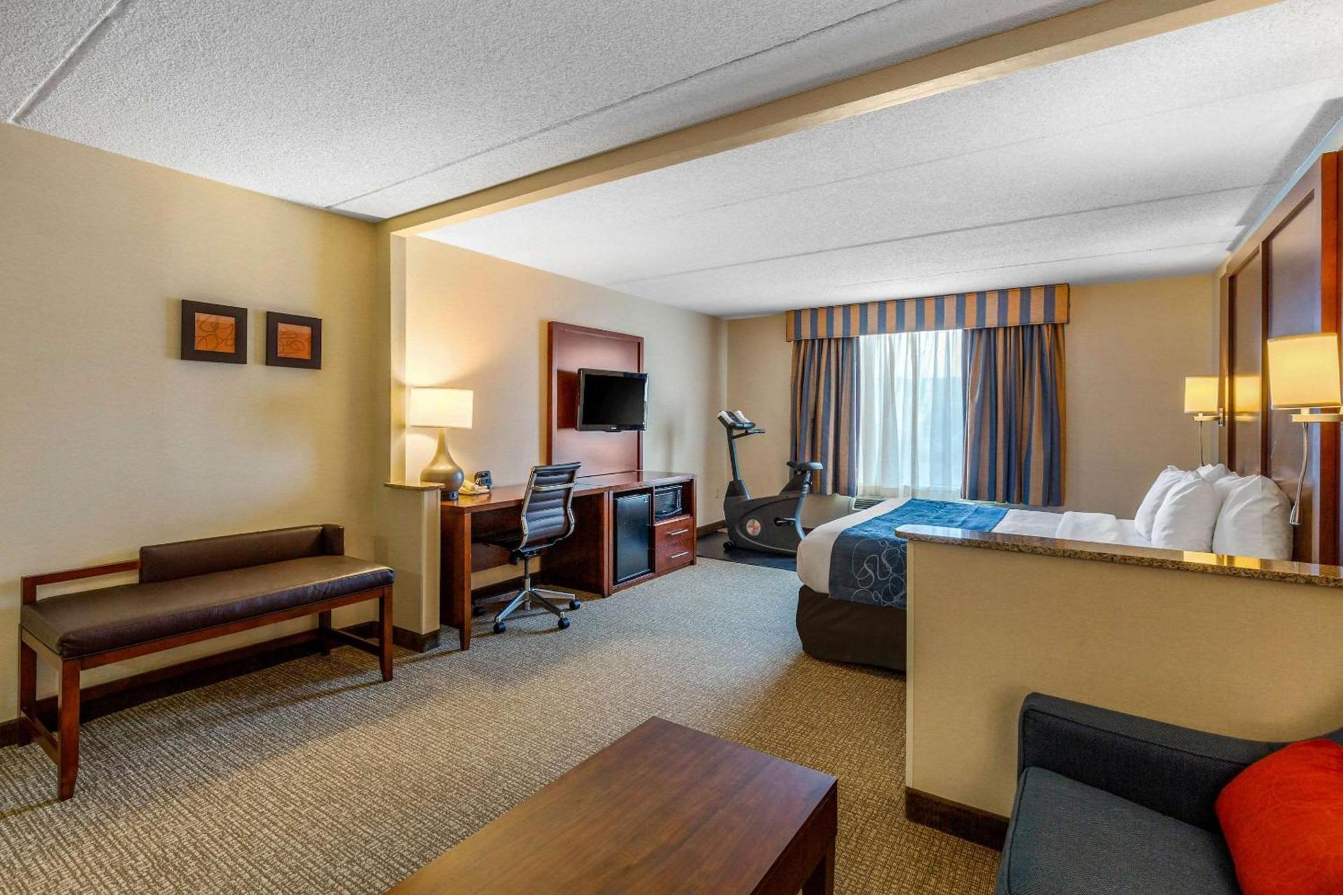 Comfort Suites Manassas Battlefield Park photo 5