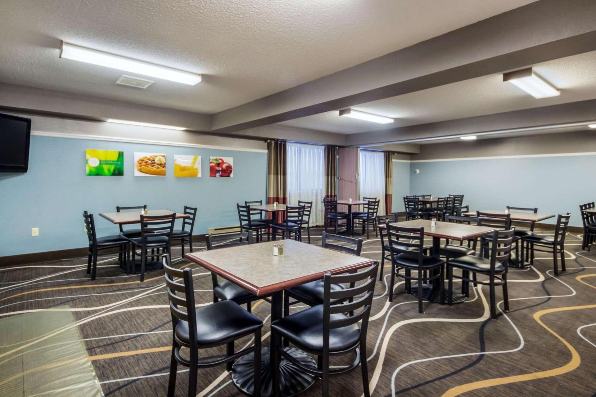 Quality Inn & Suites Newberry photo 36