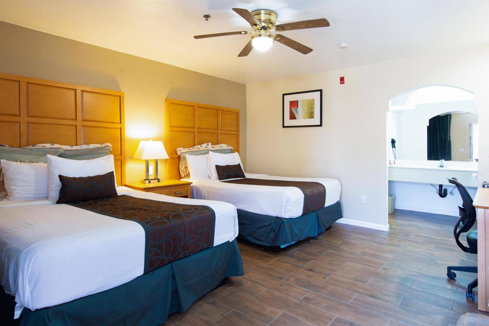 Signature Inn Merced Yosemite Parkway photo 8