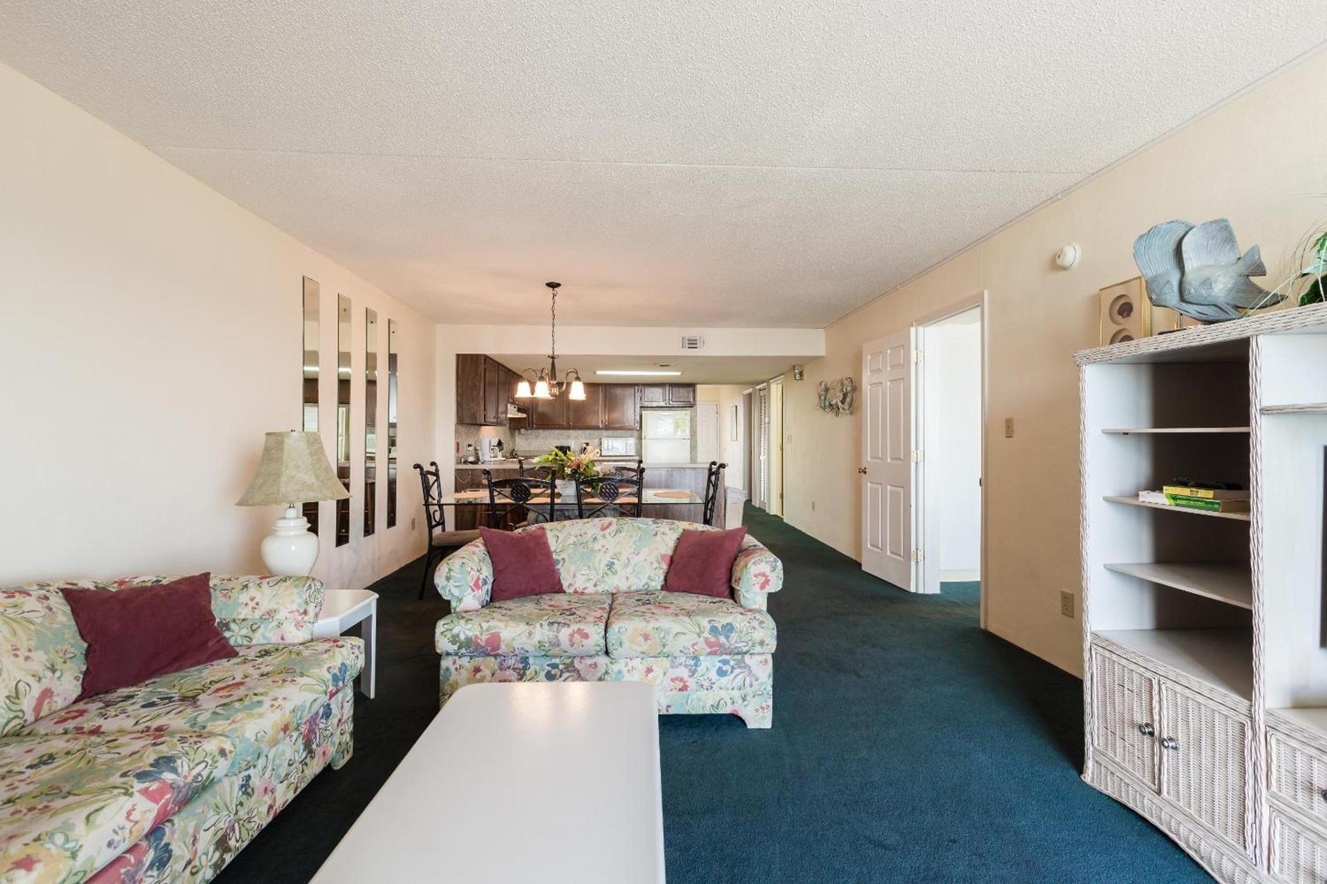 Ocean Towers Resort photo 32
