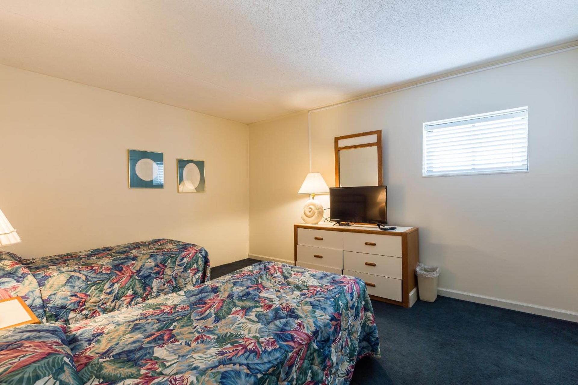 Ocean Towers Resort photo 21