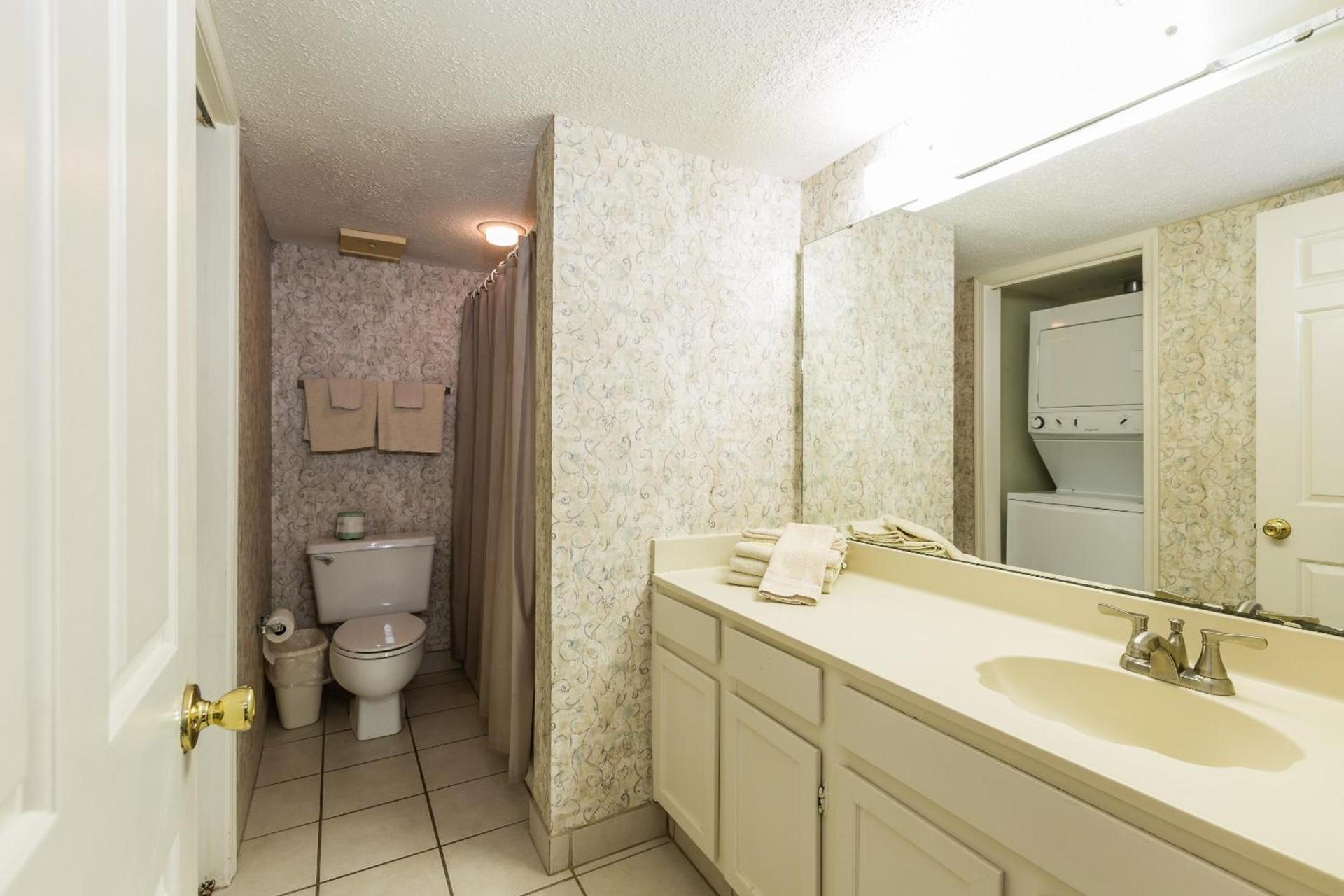 Ocean Towers Resort photo 19