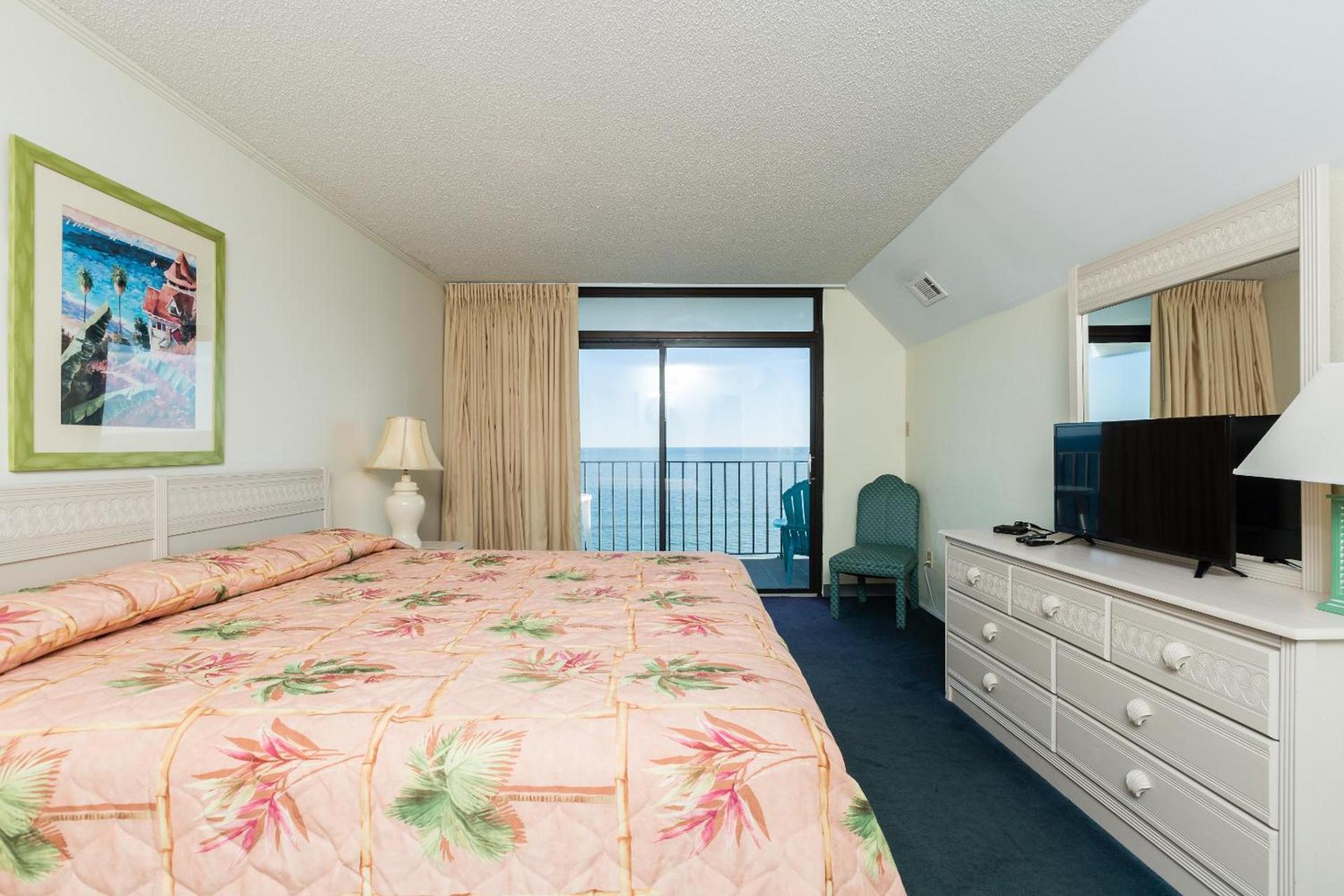 Ocean Towers Resort photo 12