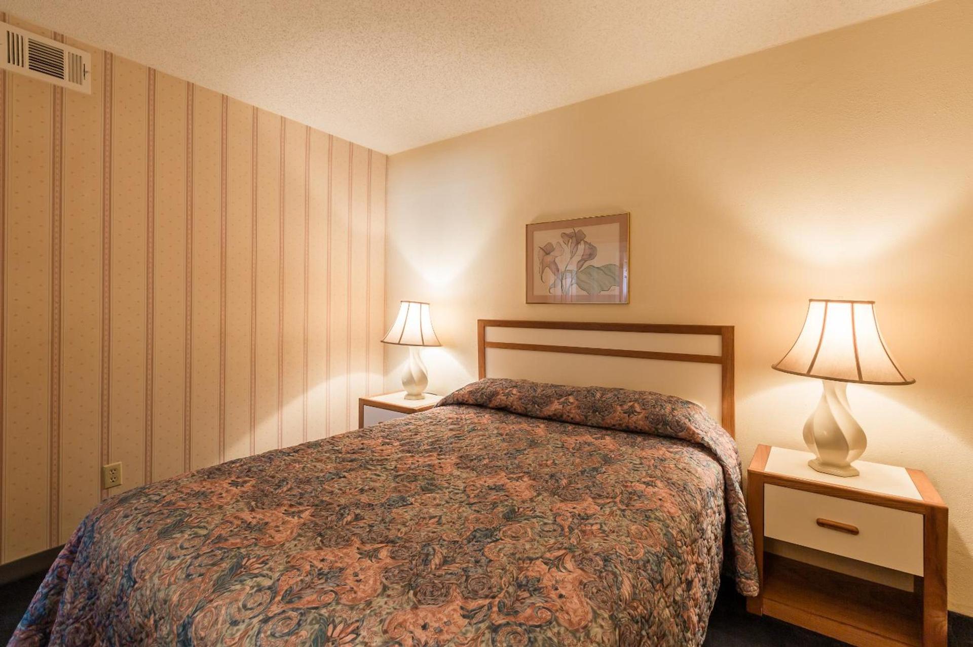 Ocean Towers Resort photo 18