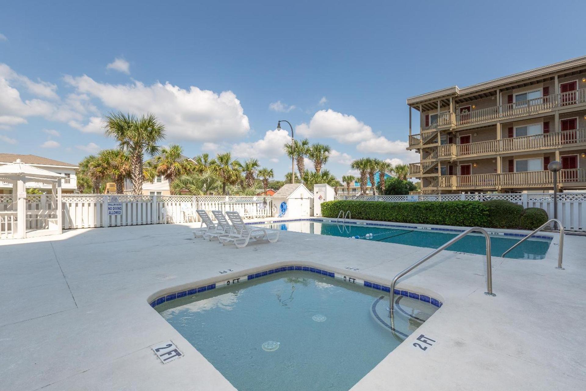 Ocean Towers Resort photo 7