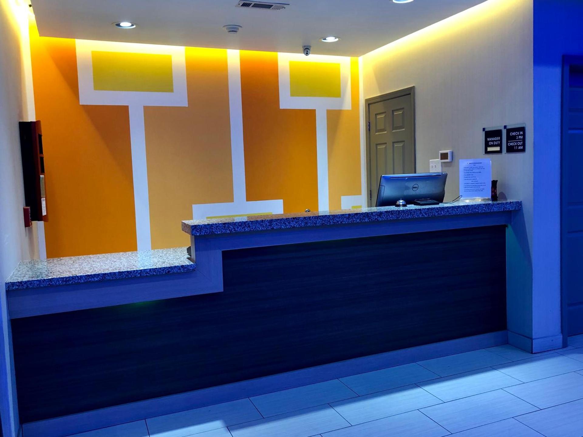 Catoosa Inn & Suites photo 17