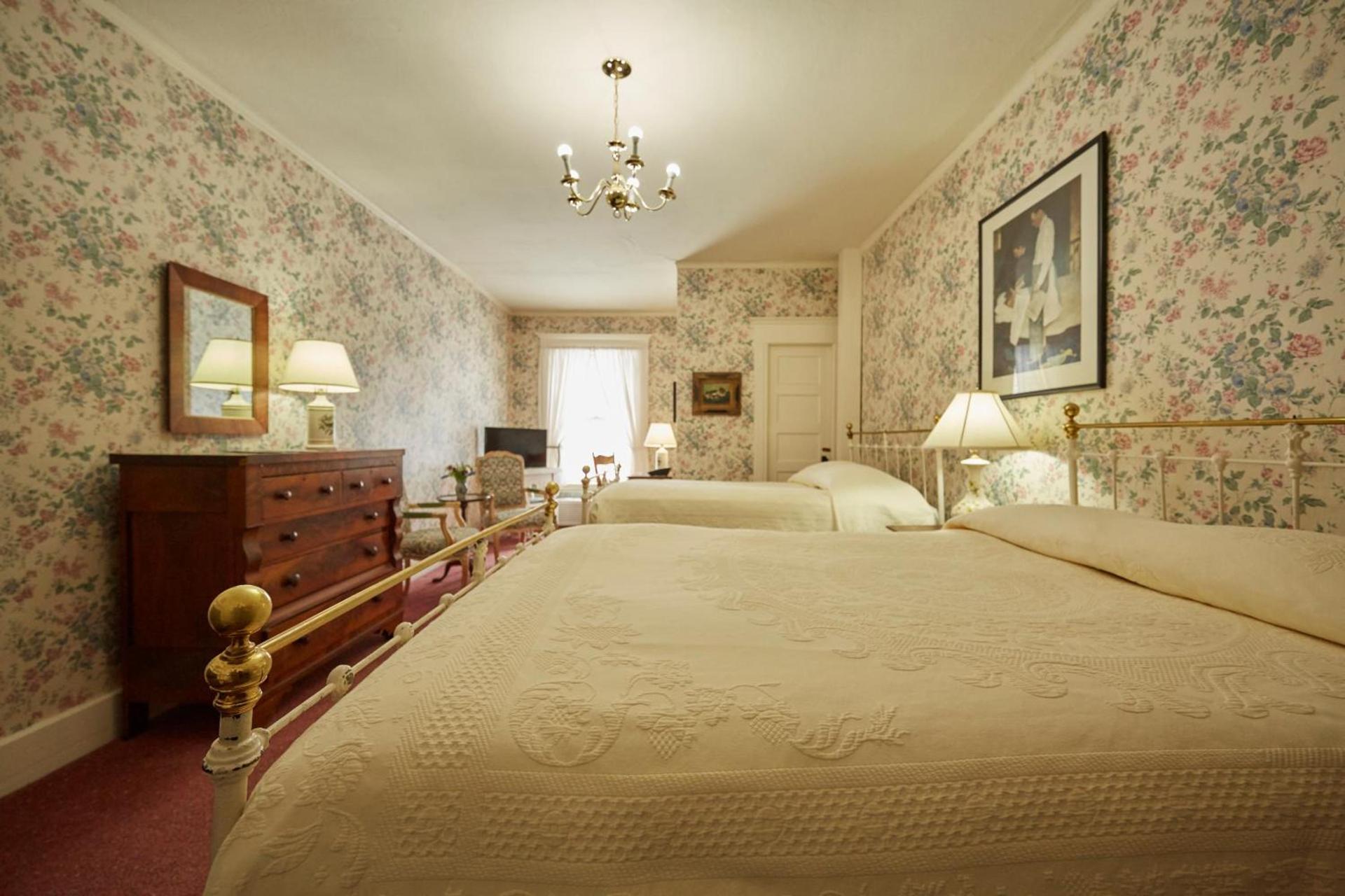 The Red Lion Inn photo 96