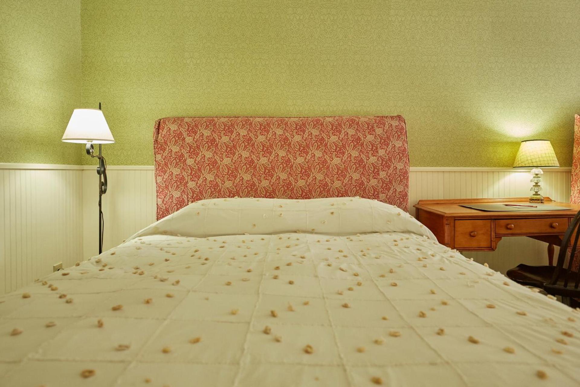 The Red Lion Inn photo 2