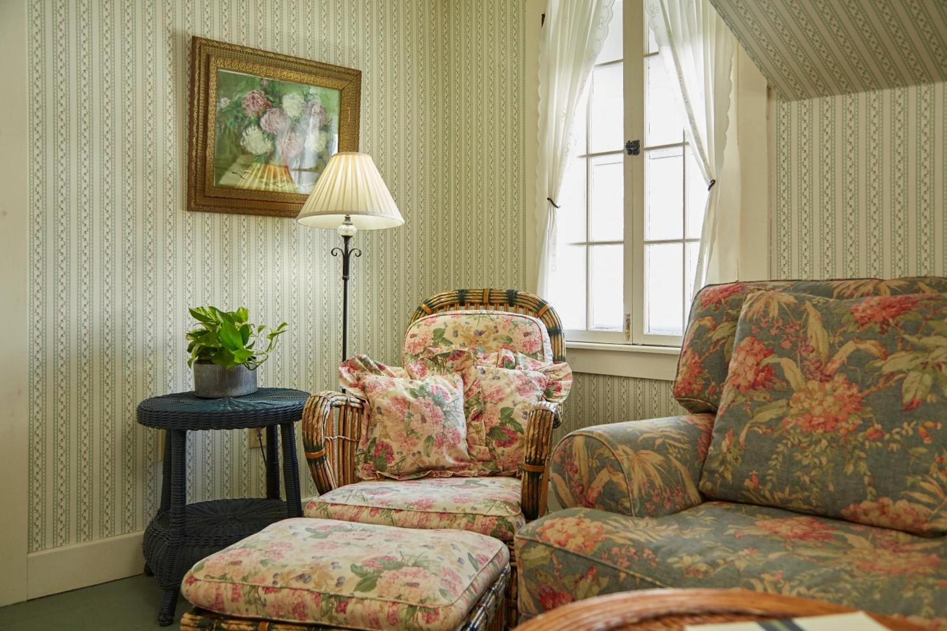 The Red Lion Inn photo 67