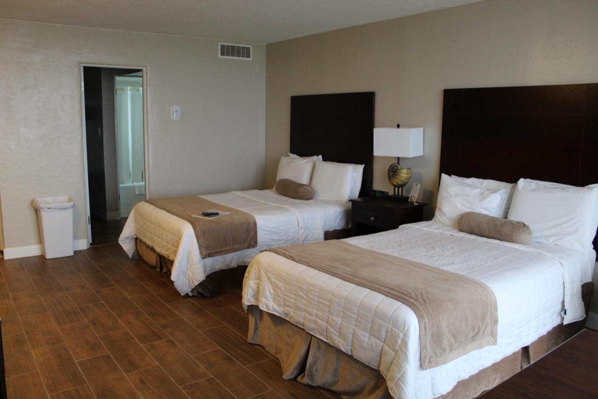 Cove Motel Oceanfront photo 37