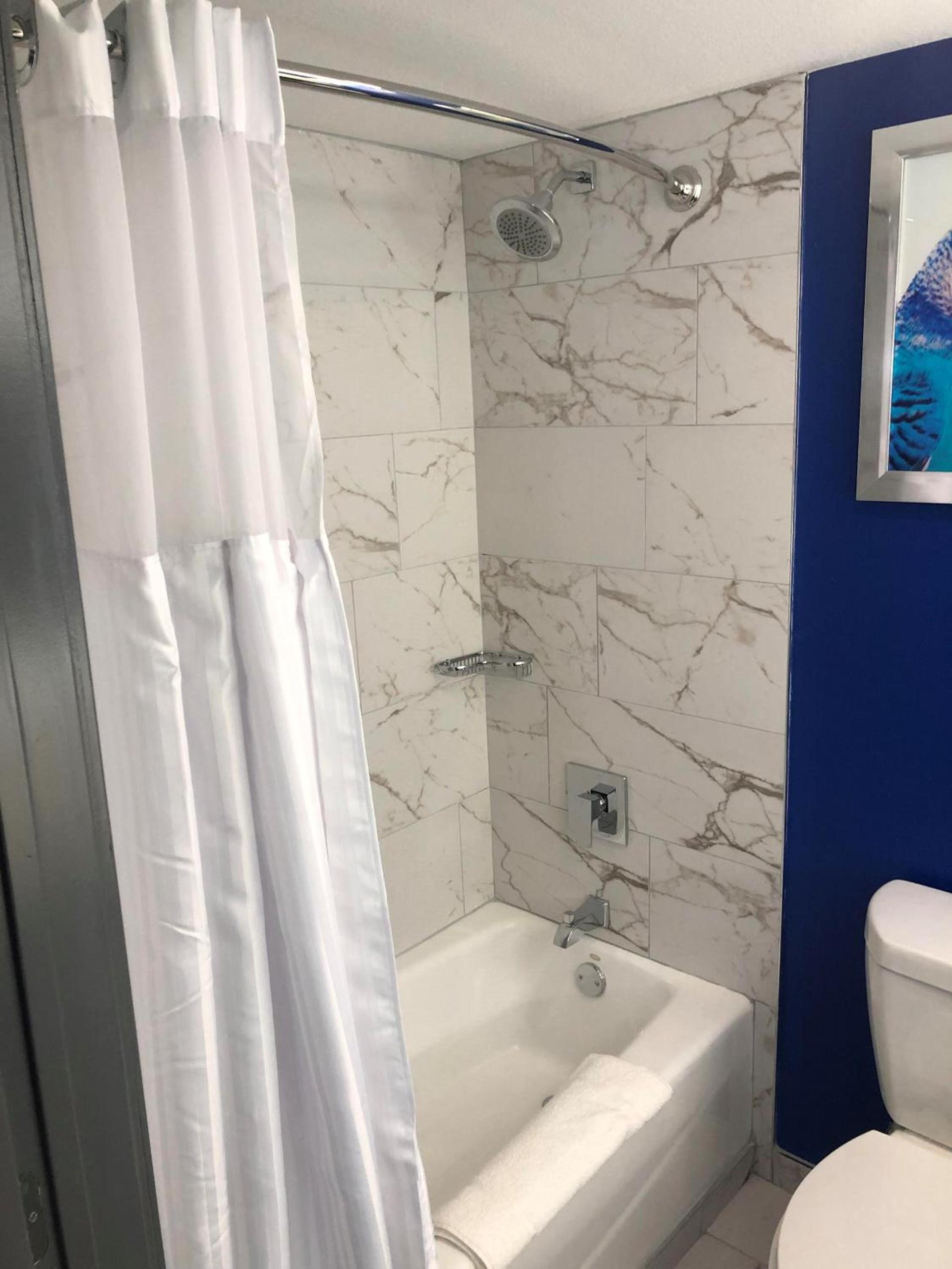 Verta Hotel McAllen photo 9