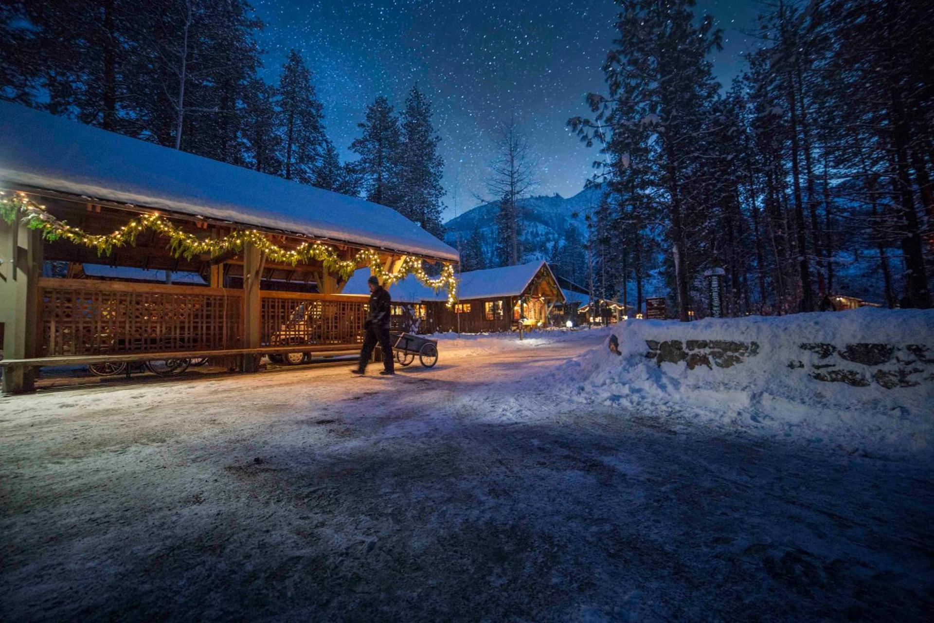 Sleeping Lady Mountain Resort & Spa photo 49