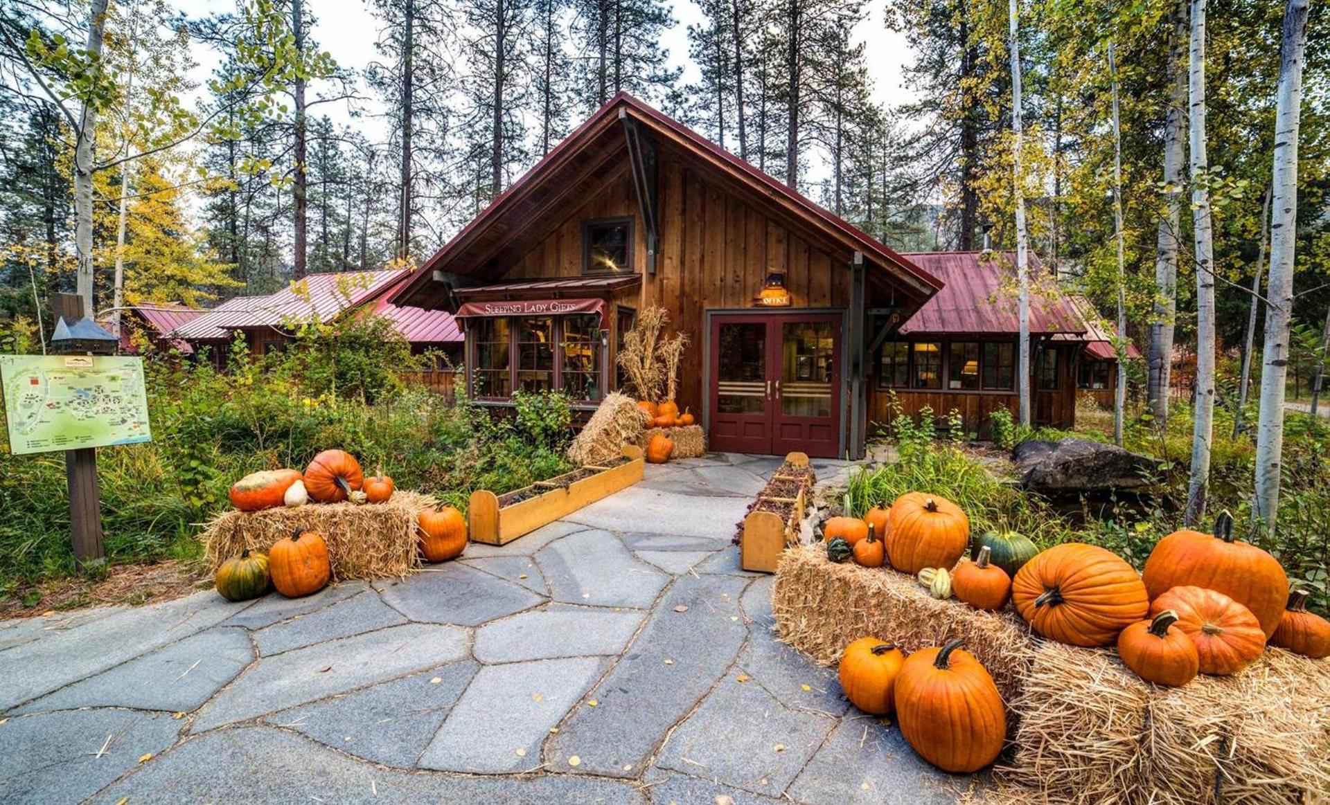 Sleeping Lady Mountain Resort & Spa photo 22
