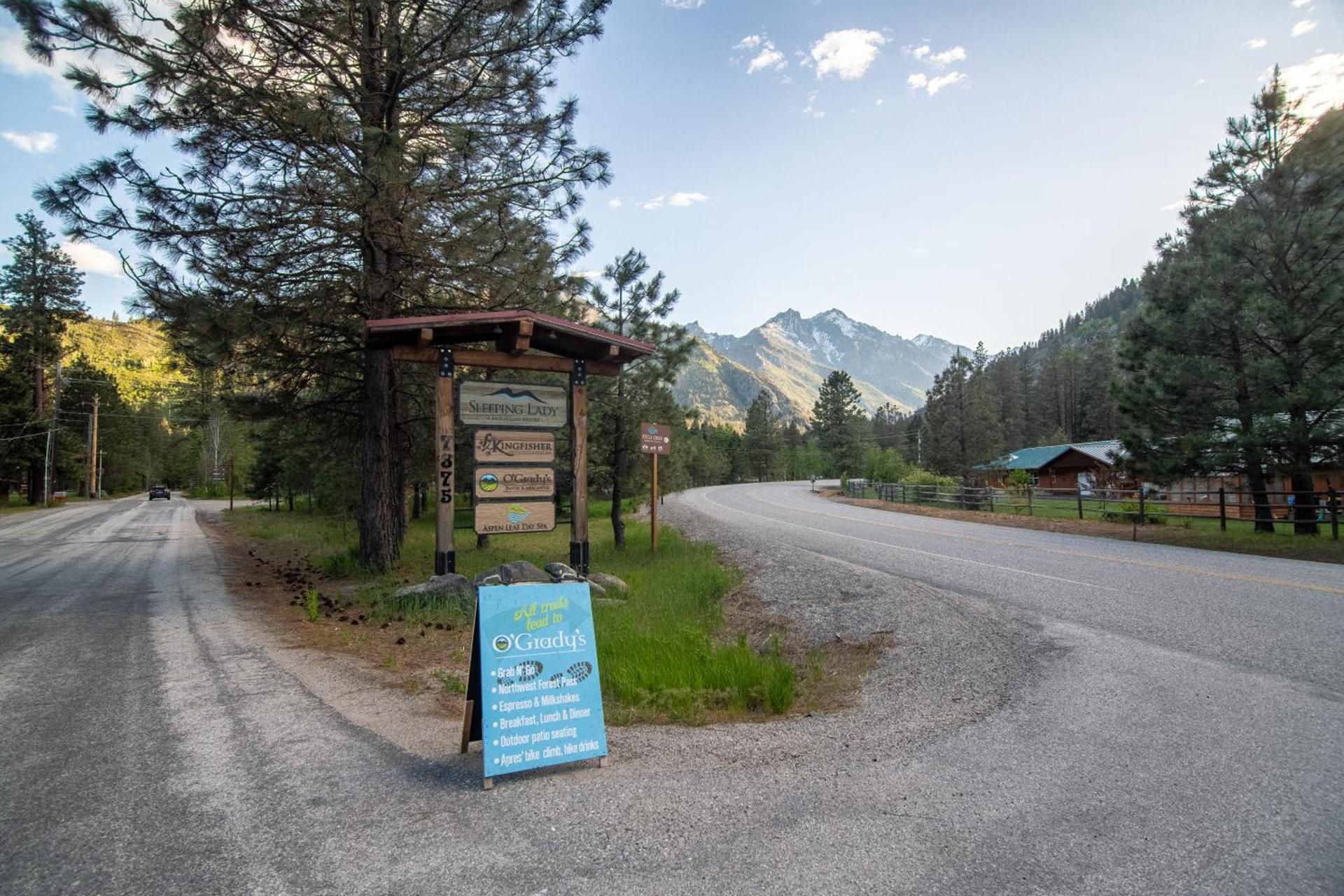 Sleeping Lady Mountain Resort & Spa photo 19