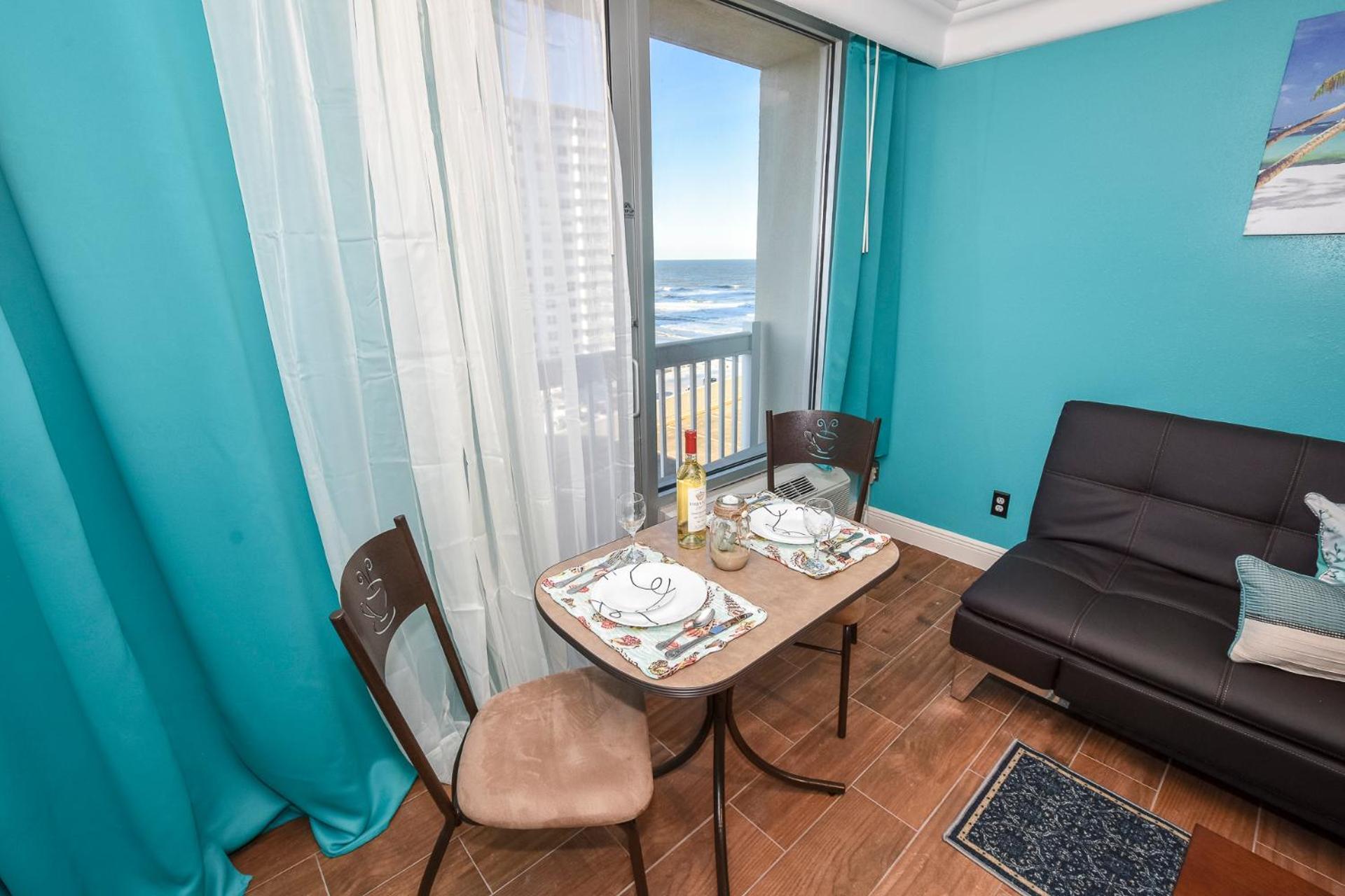 Ocean view studio condo. photo 5
