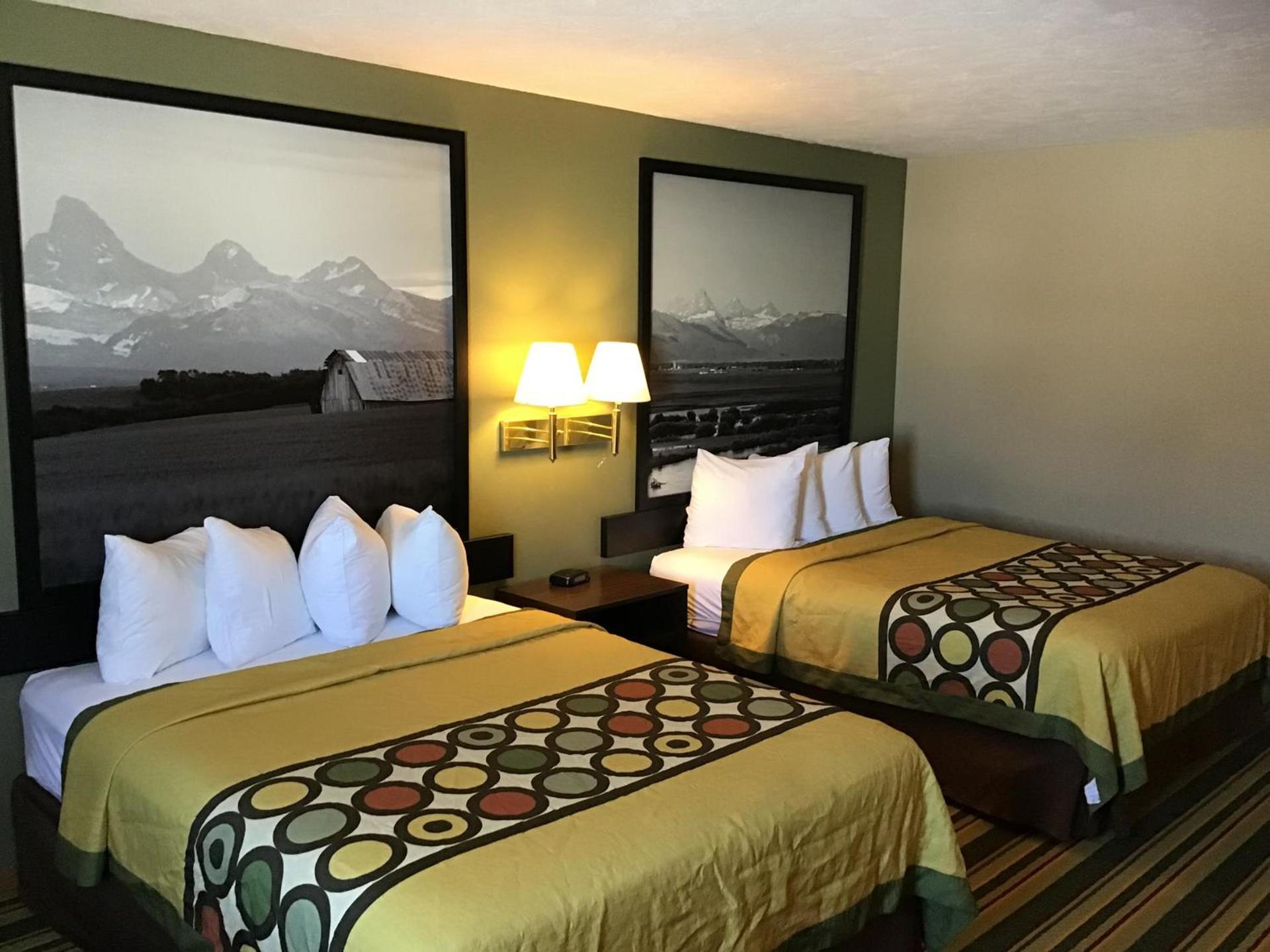 Super 8 by Wyndham Driggs photo 24