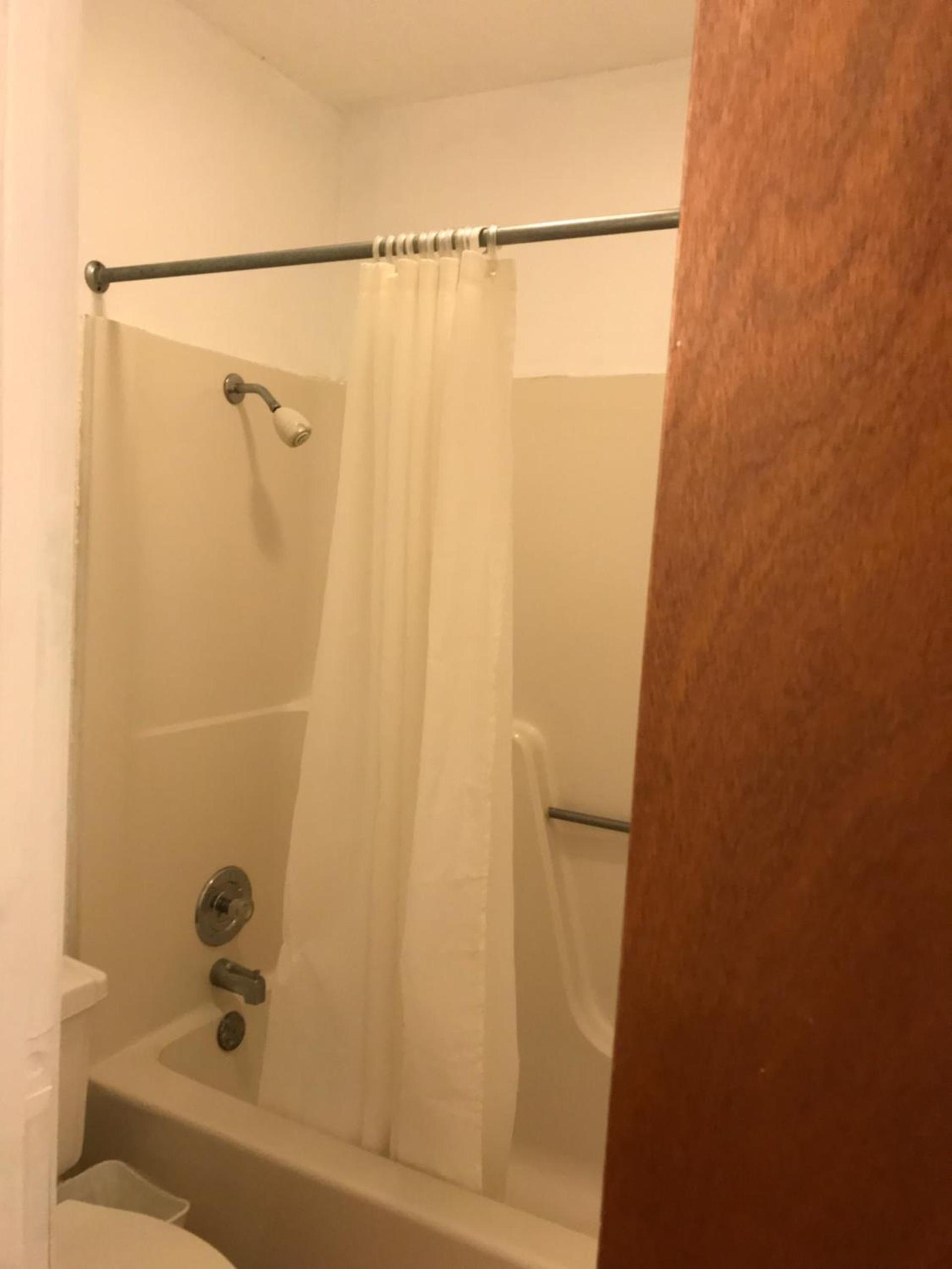 Luxury Inn photo 6
