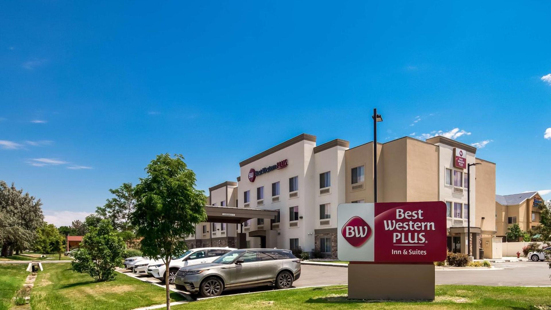 Best Western Plus Airport Inn & Suites photo 1