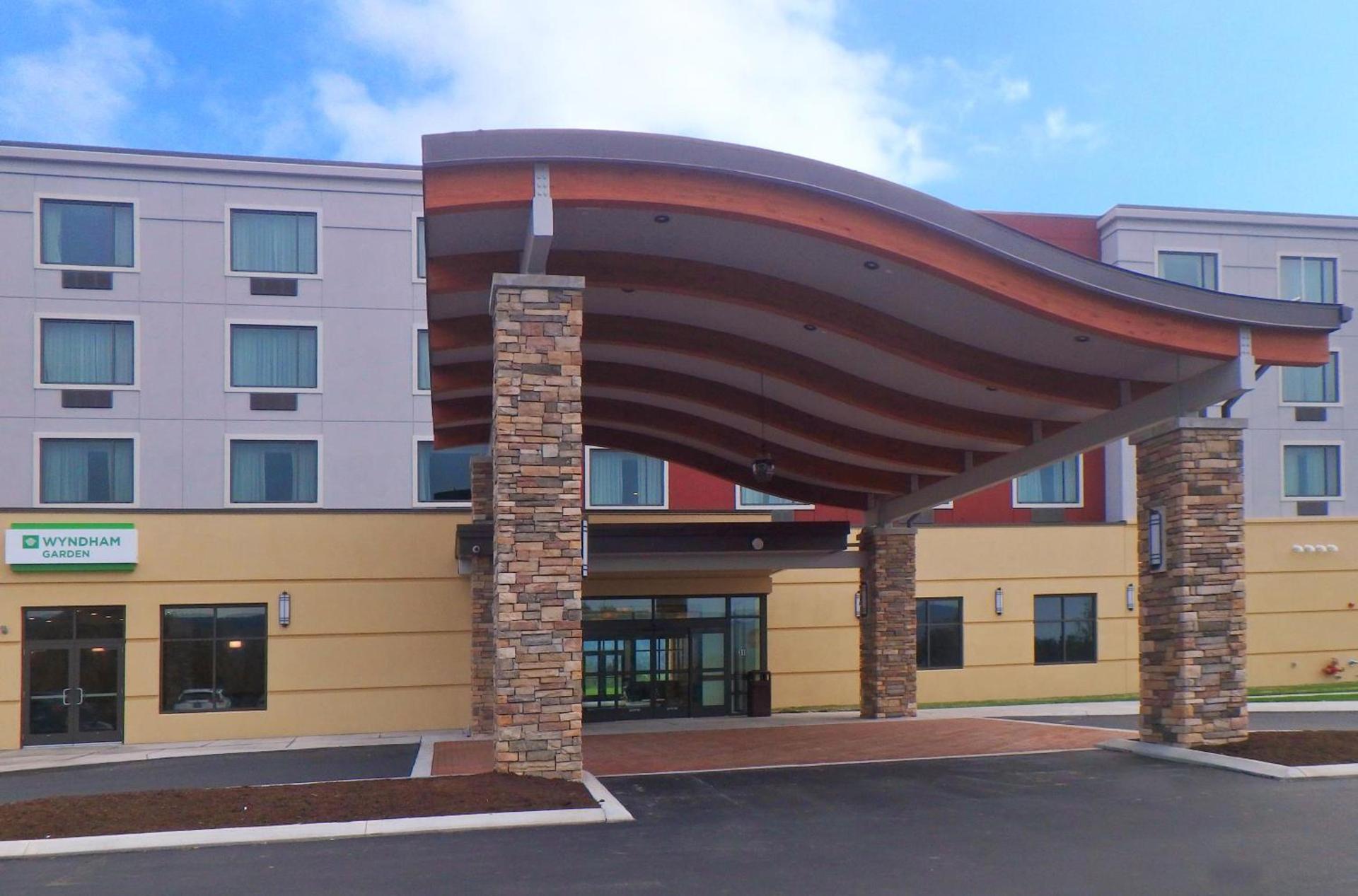 Wyndham Garden State College photo 3