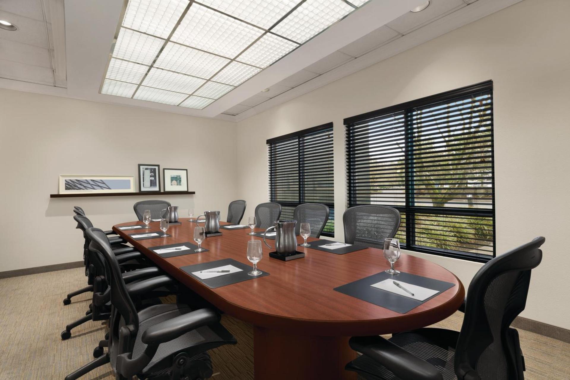 Country Inn & Suites by Radisson, Seattle-Bothell, WA photo 33