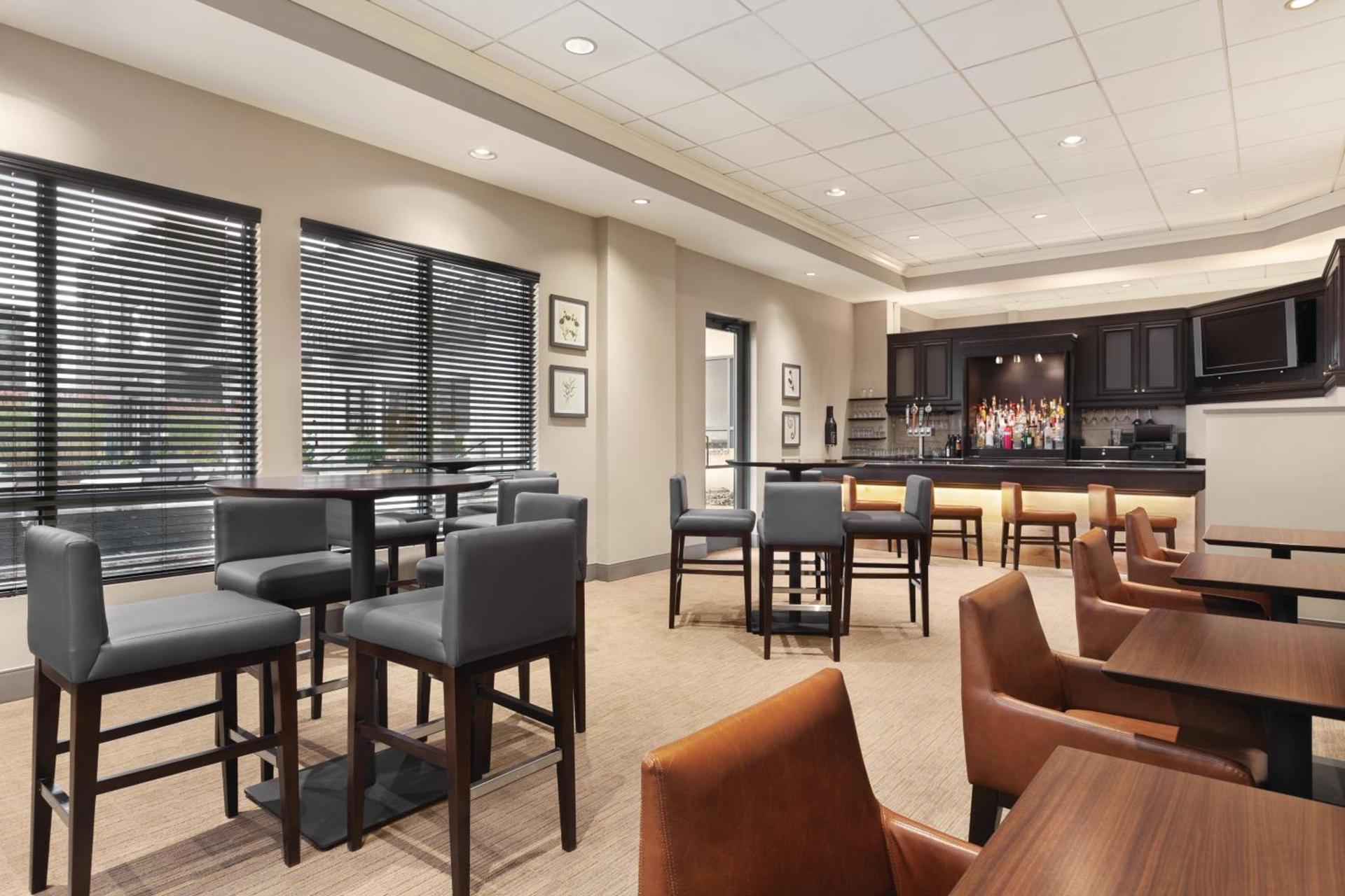 Country Inn & Suites by Radisson, Seattle-Bothell, WA photo 42