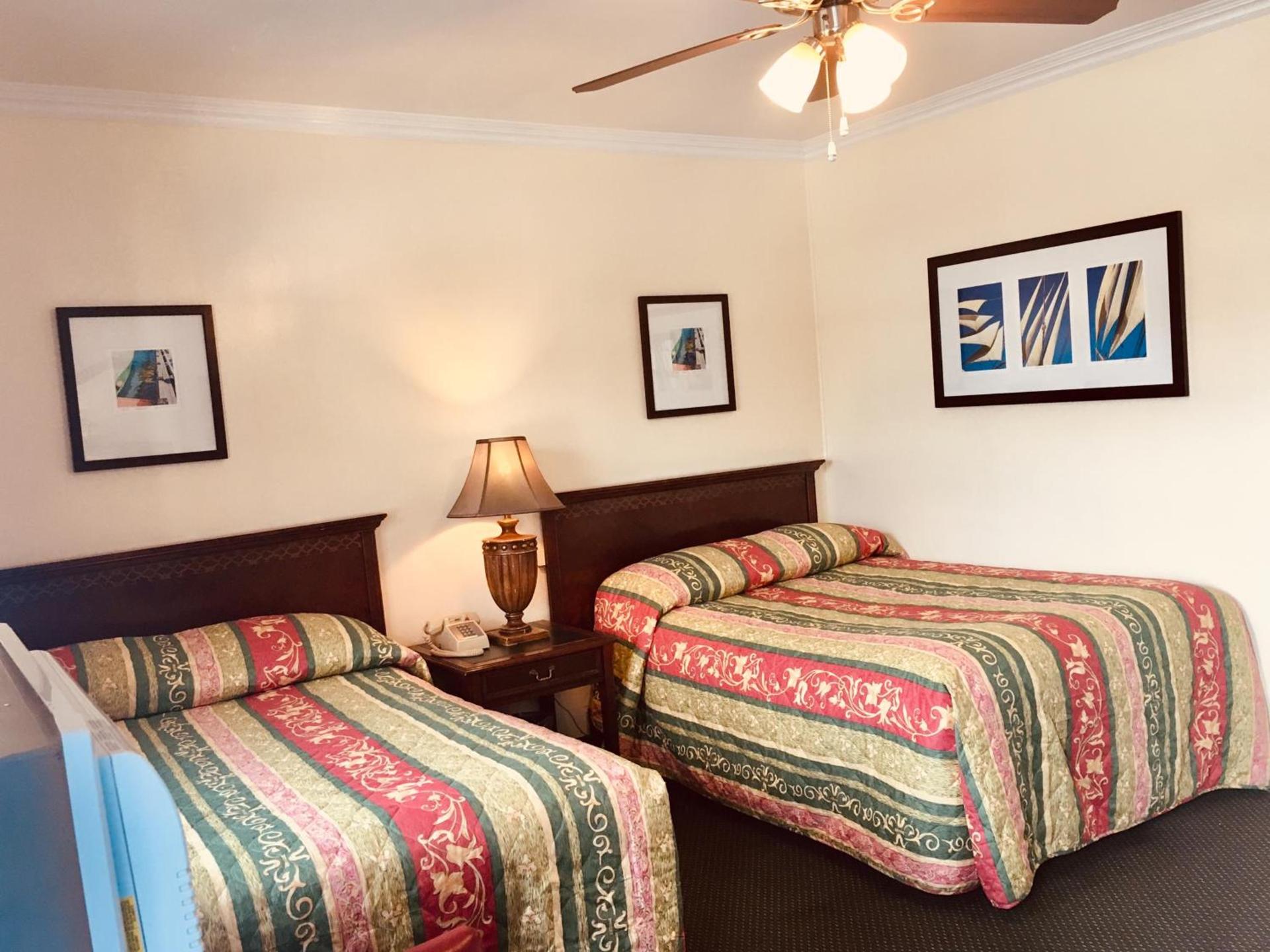 Los Feliz Hotel photo 2