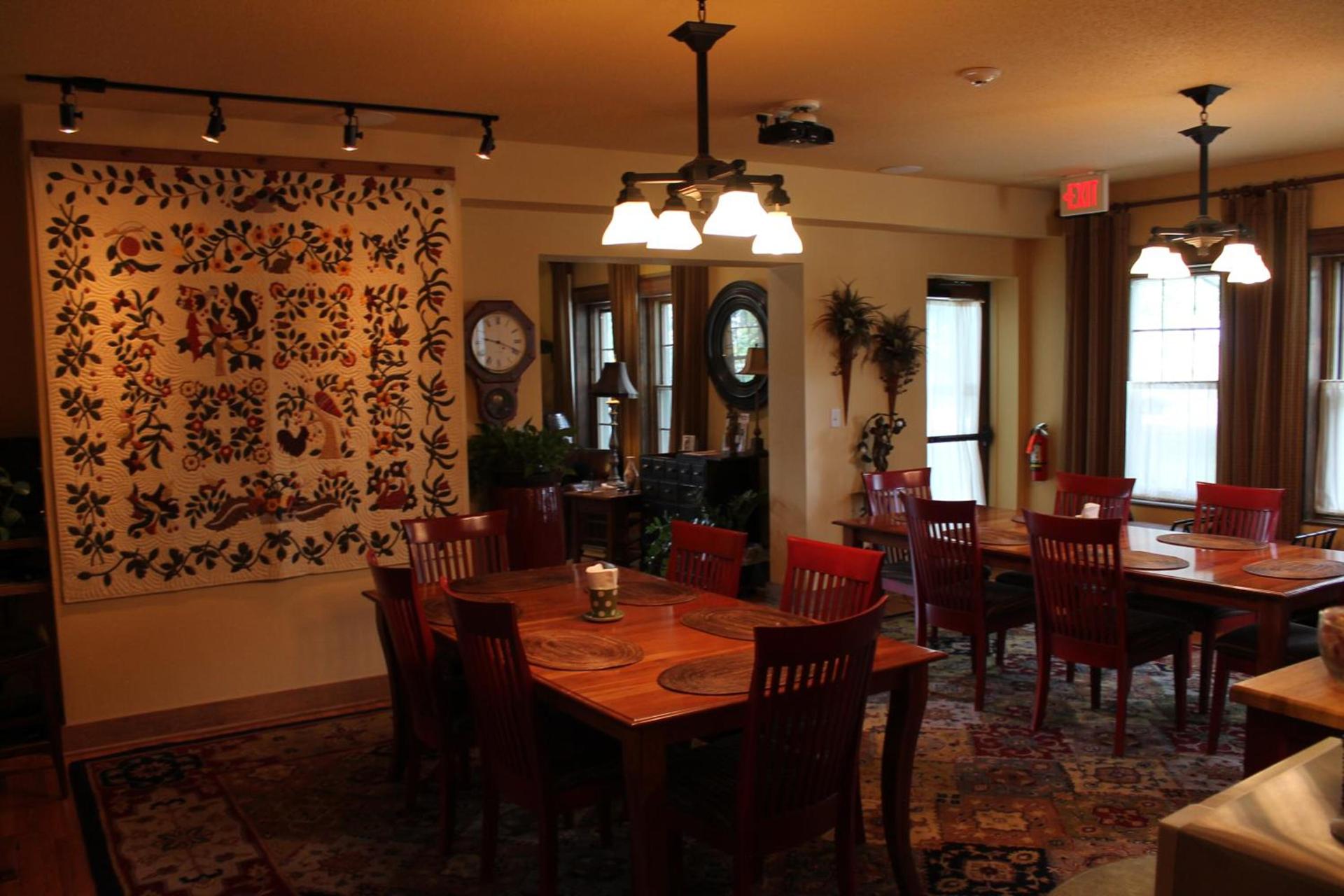 Iowa House Historic Inn photo 73