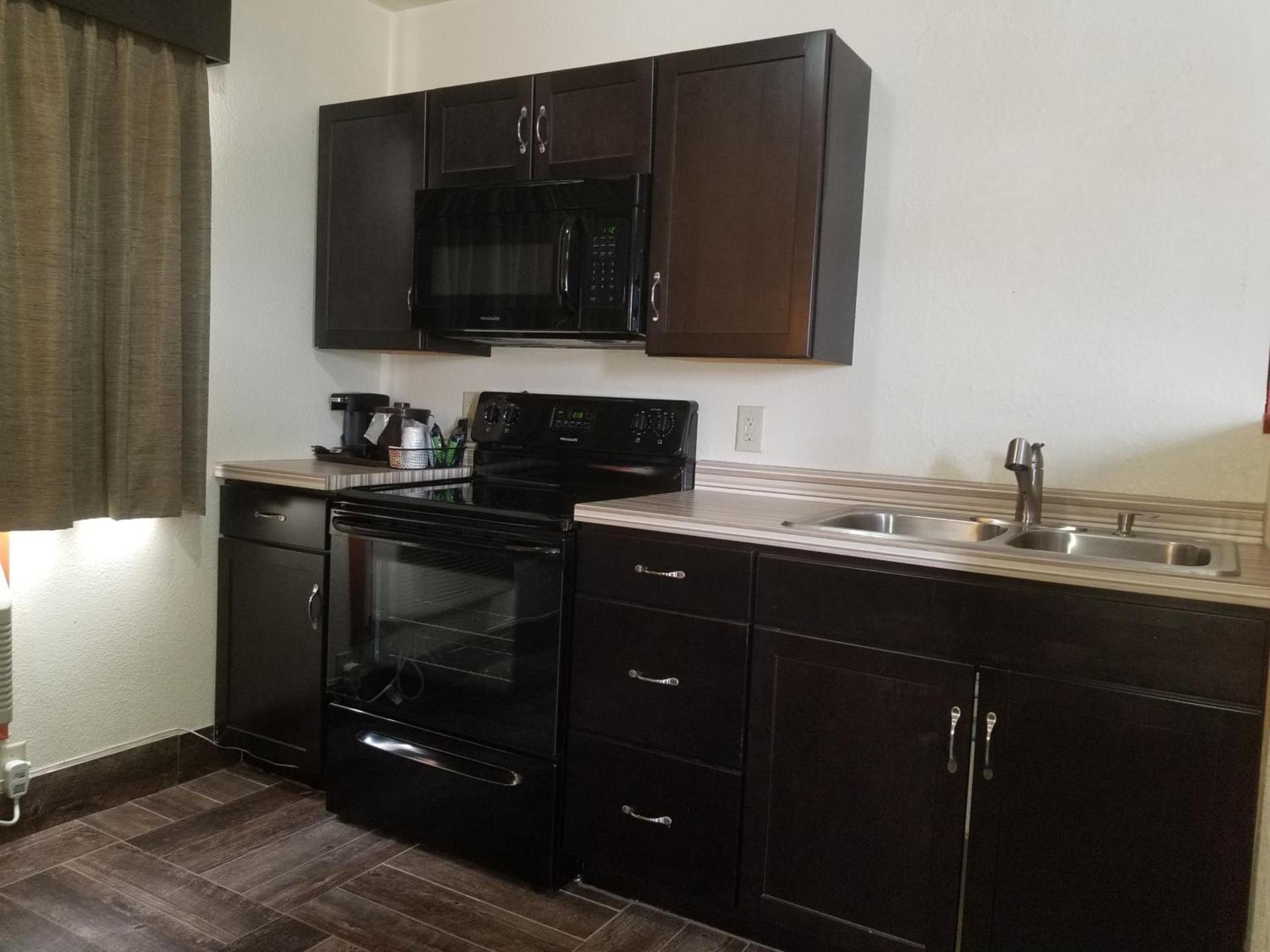 Baymont by Wyndham Eau Claire WI photo 19