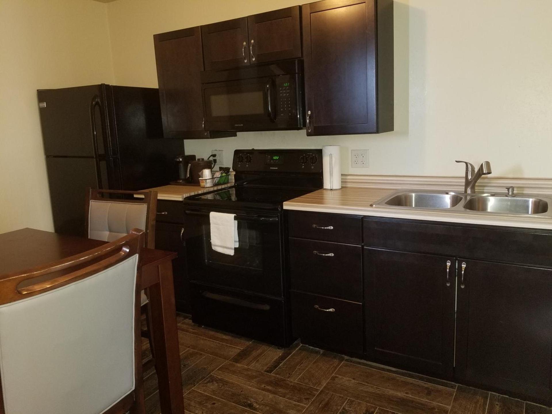 Baymont by Wyndham Eau Claire WI photo 21