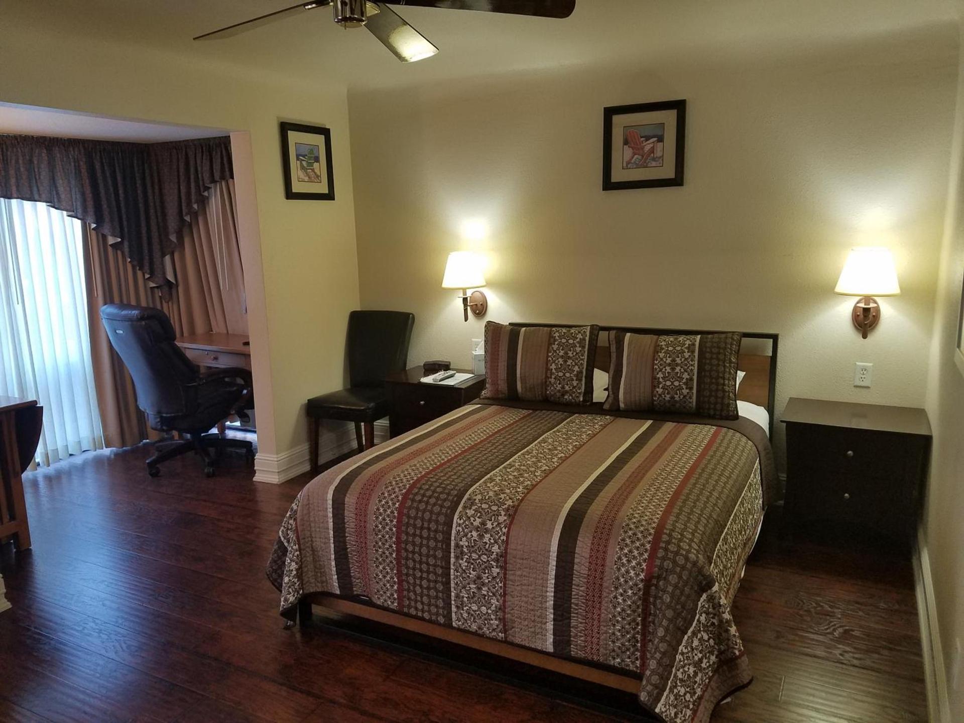 Los Gatos Garden Inn Hotel photo 44