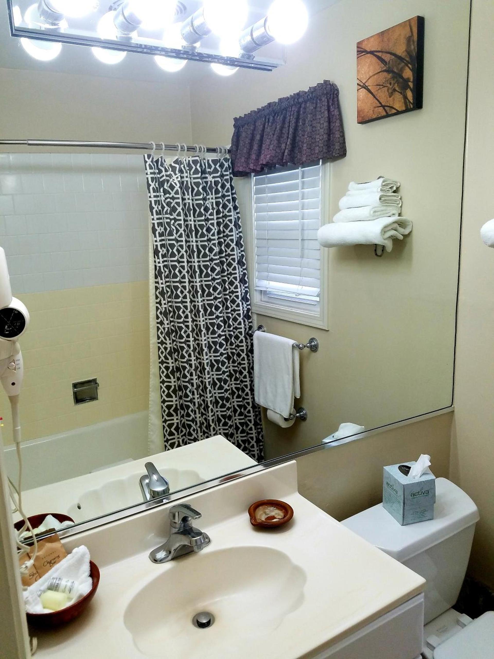 Los Gatos Garden Inn Hotel photo 7