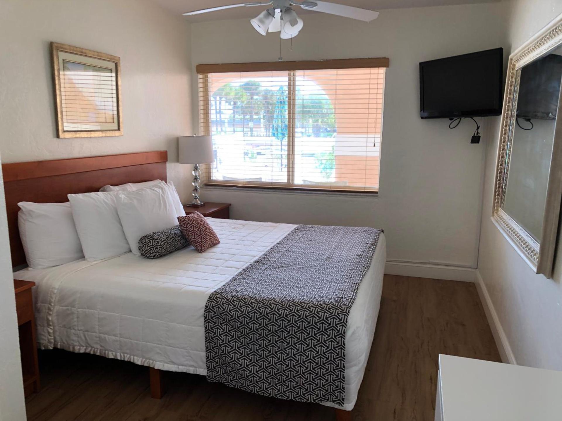 Coral Key Inn photo 23