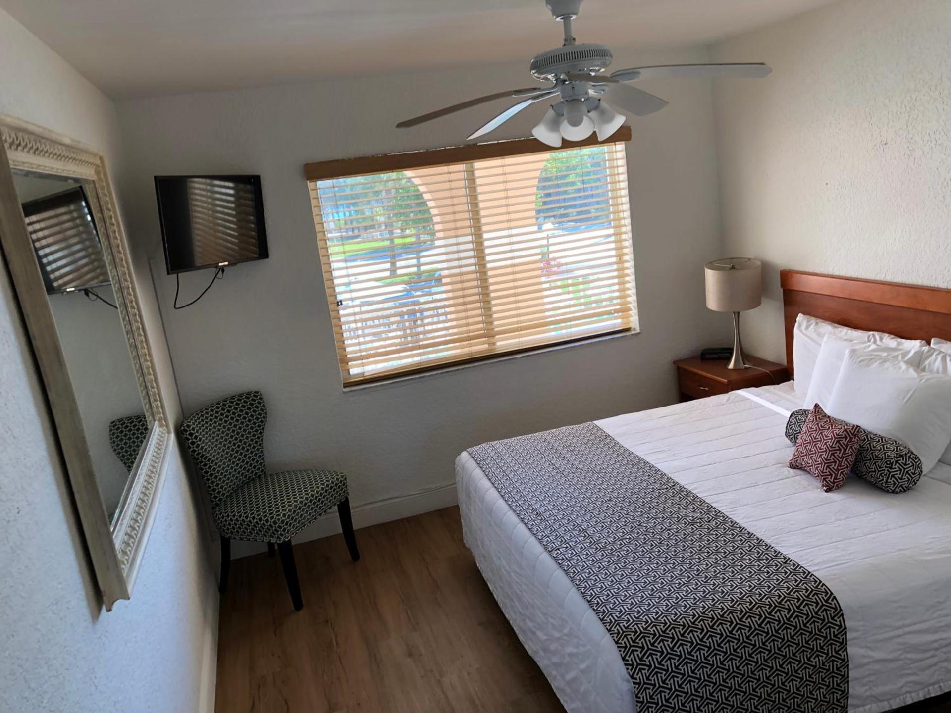 Coral Key Inn photo 19