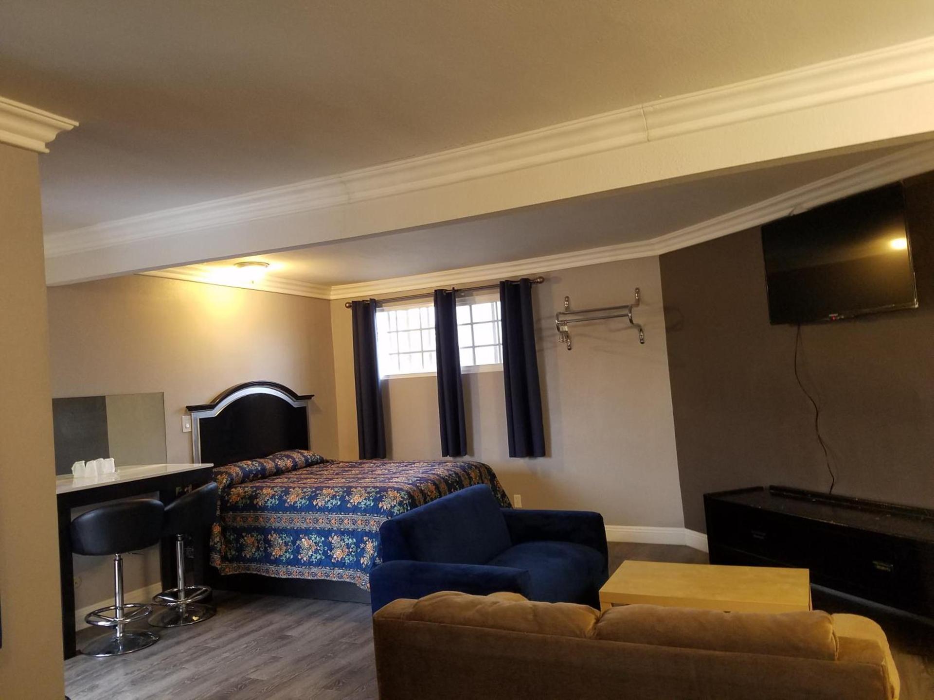 Flight Motel photo 12