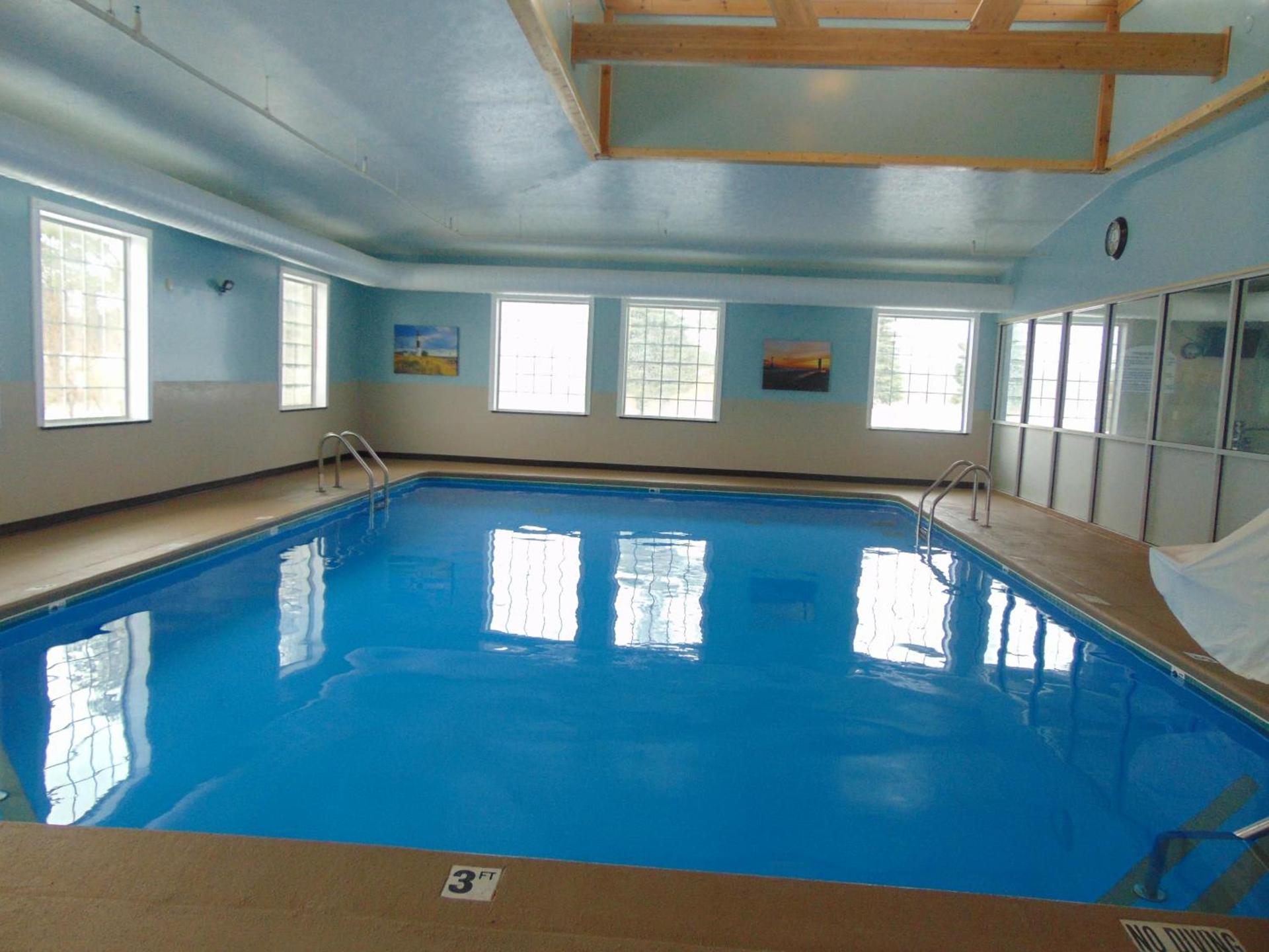 Days Inn by Wyndham Pentwater photo 19