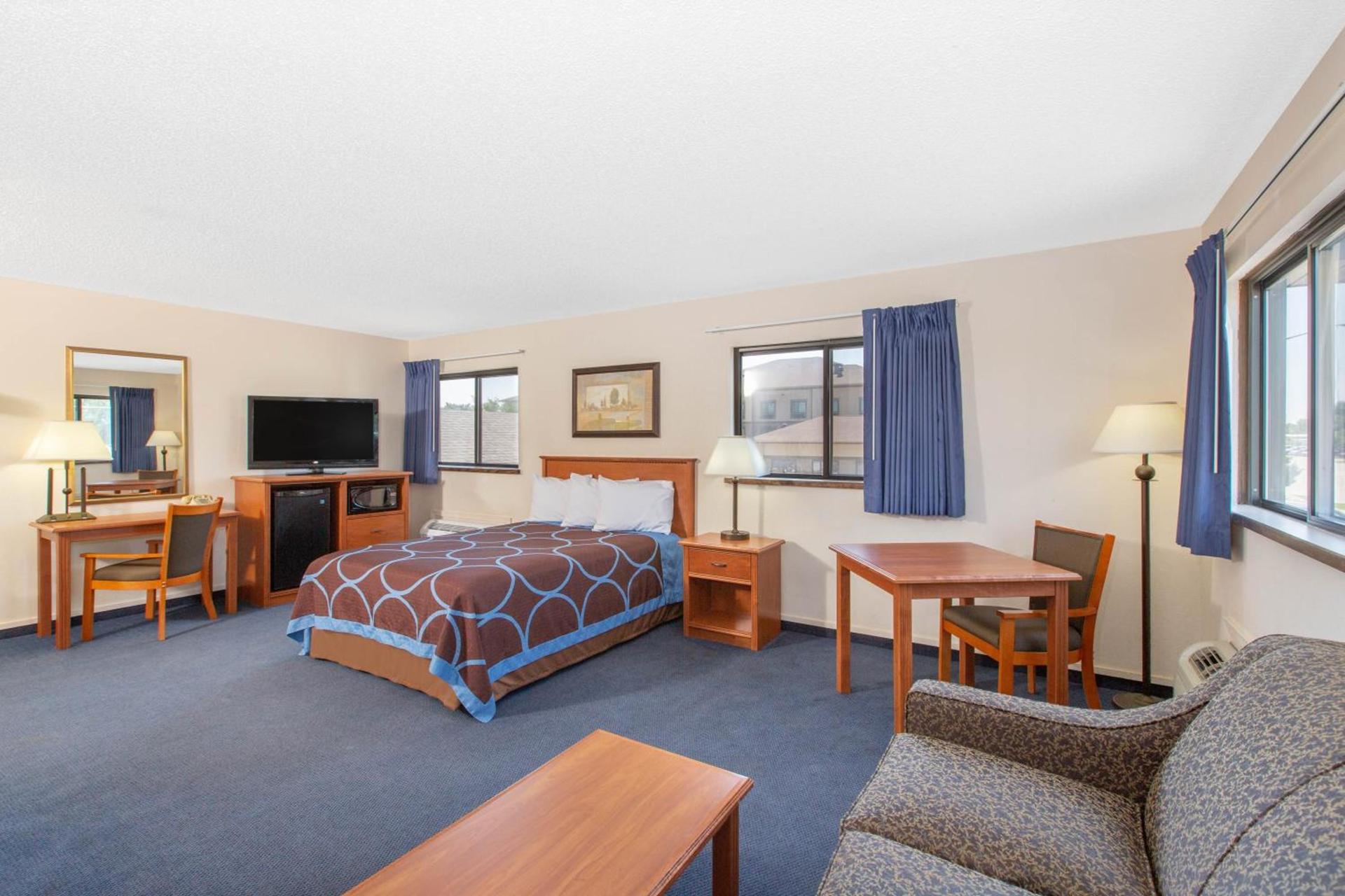 SureStay Plus Hotel by Best Western Grand Island photo 59