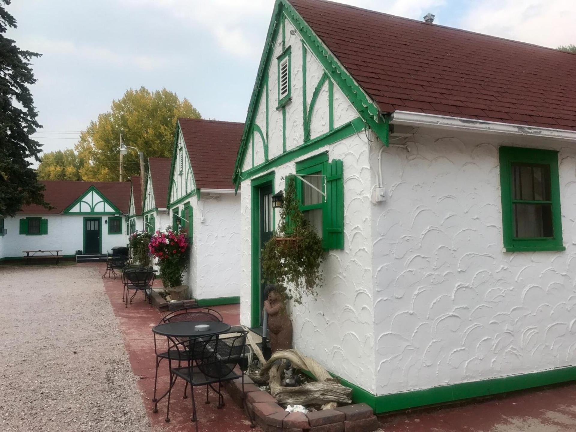 Chalet Motel photo 9