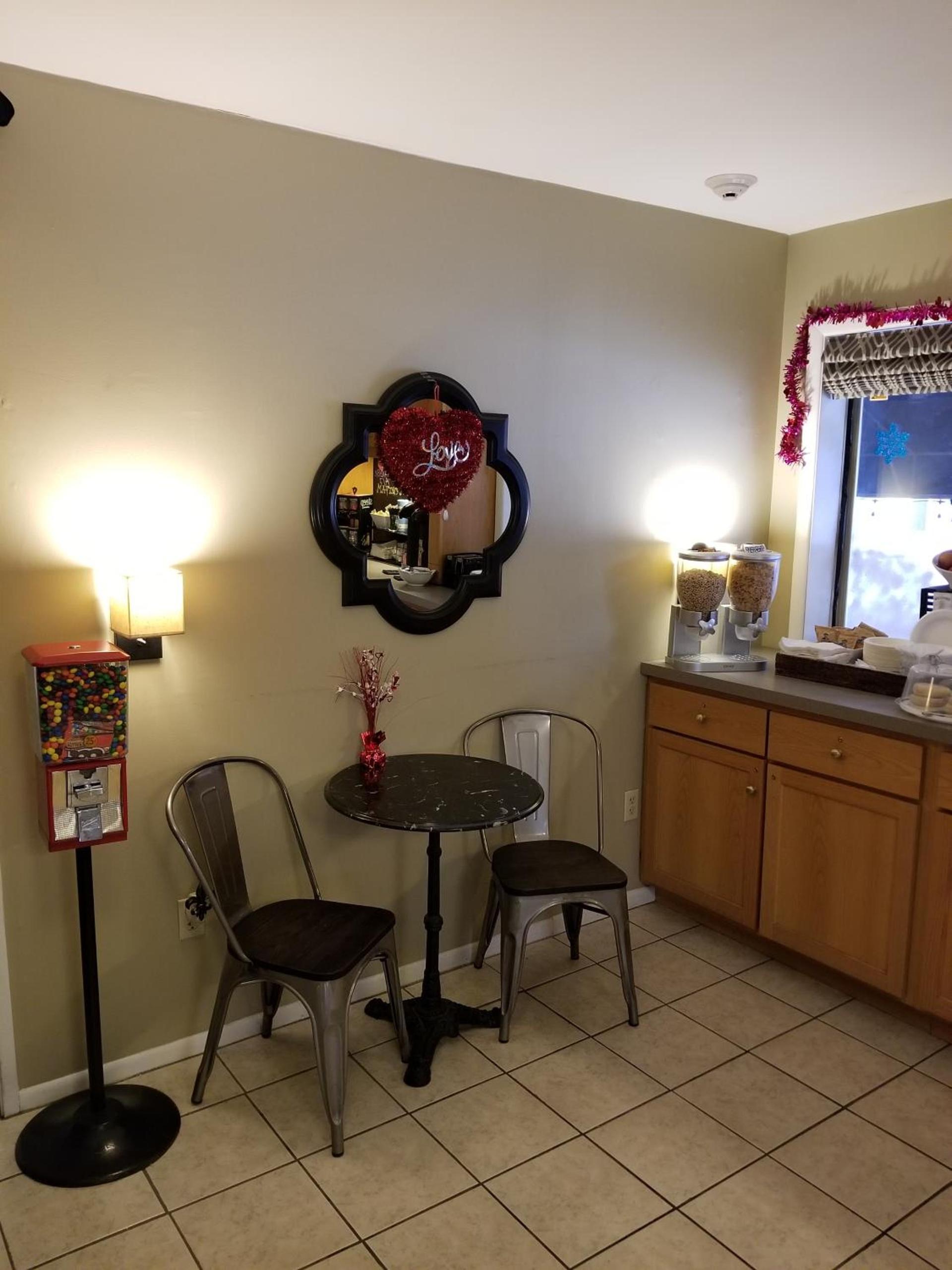 Mainstay Inn photo 16