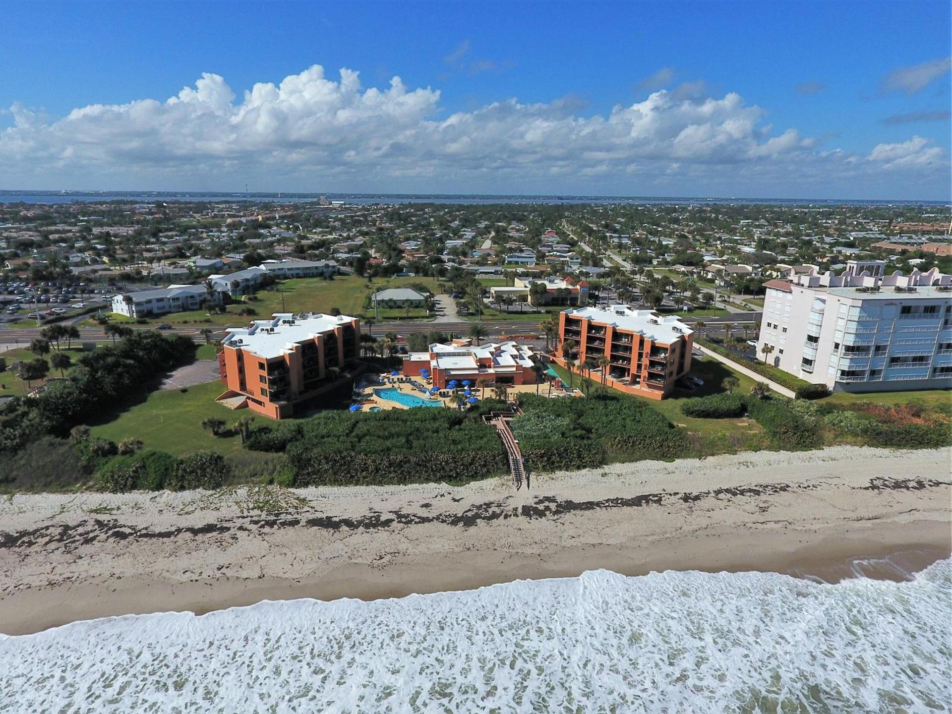 Oceanique Resort photo 1